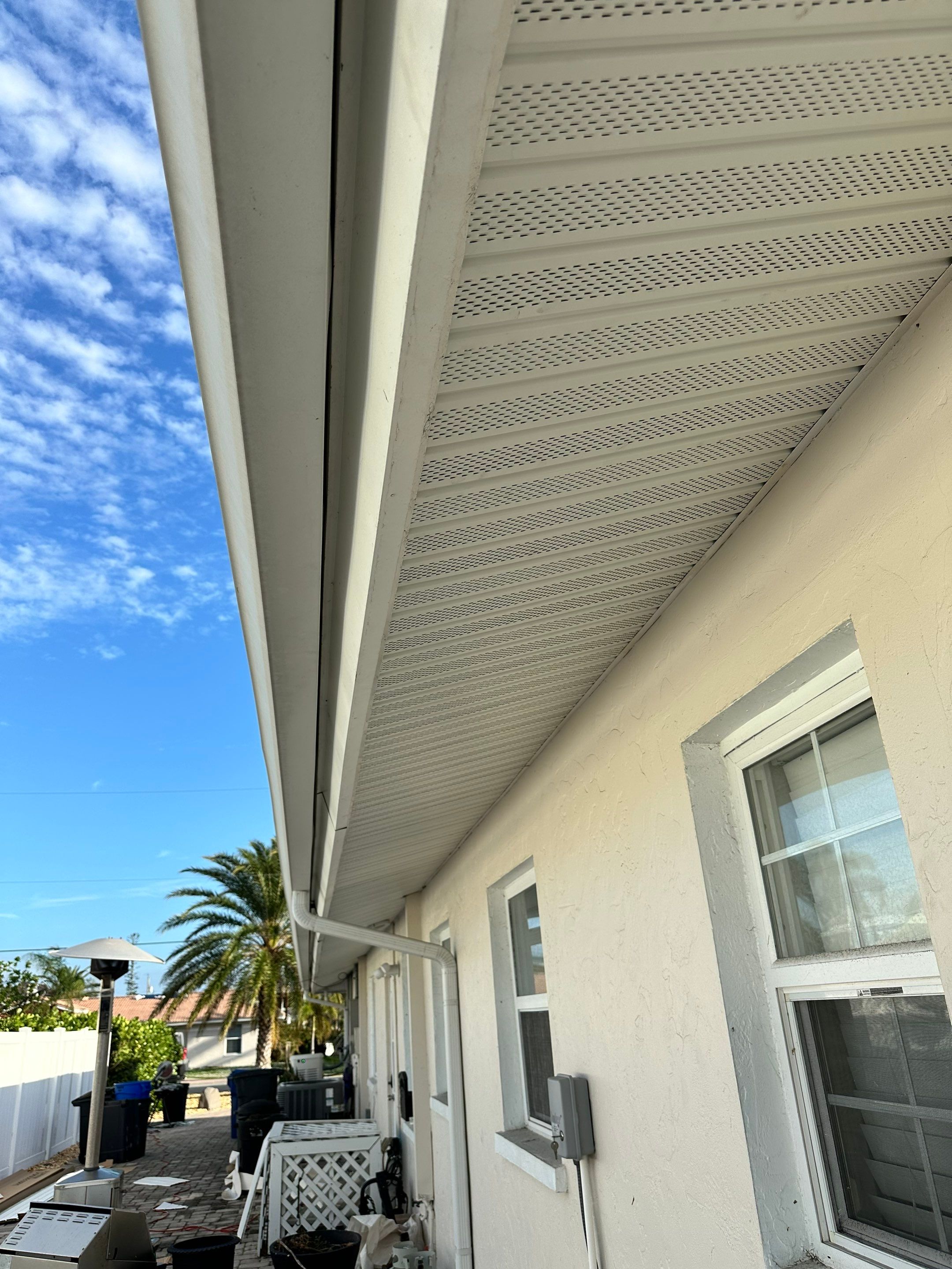 Soffit and Fascia Installation in Sarasota FL by Gutter Professors
