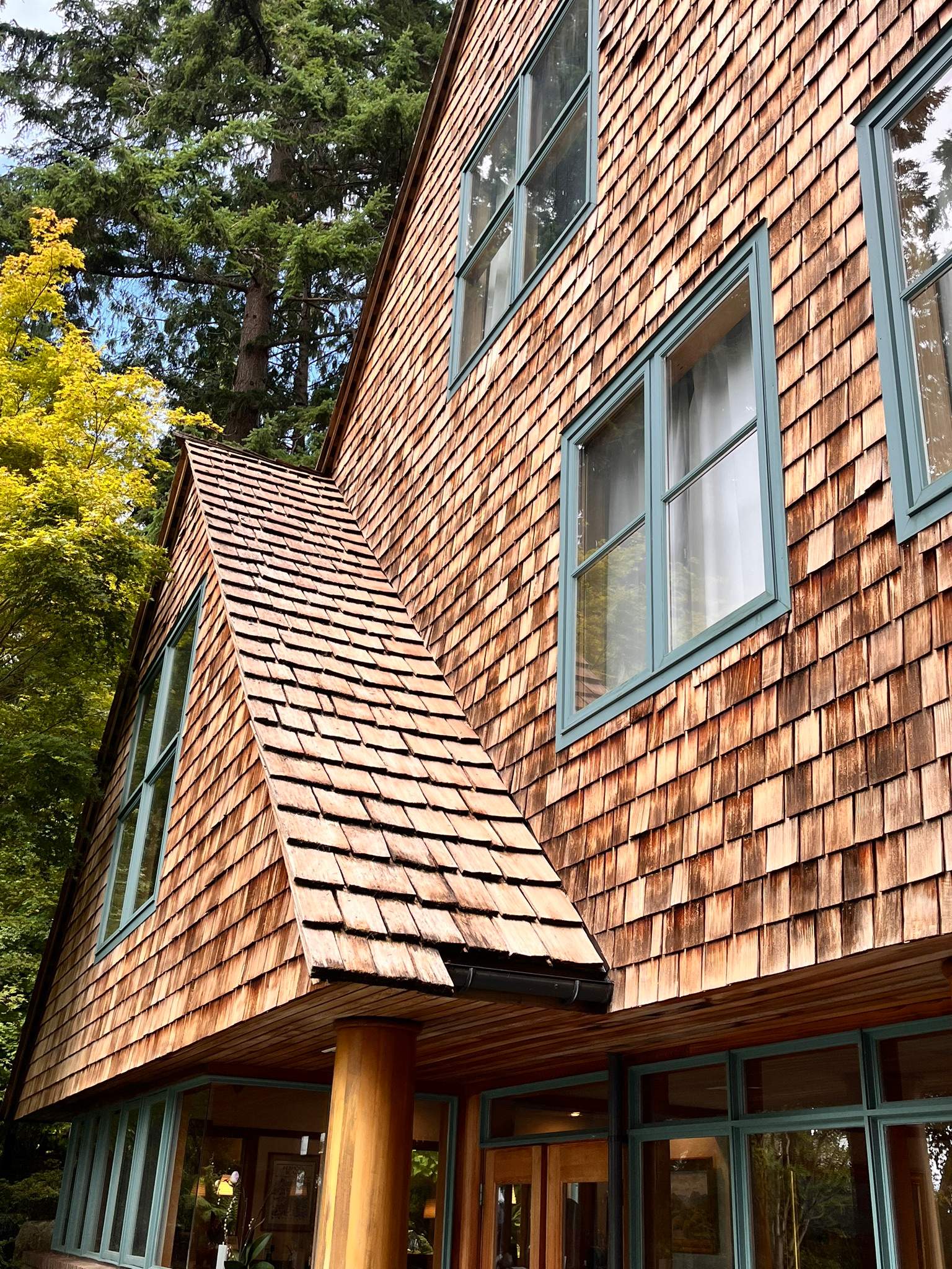 Residential Roof Cleaning in Bainbridge Island, WA by Hanley Construction