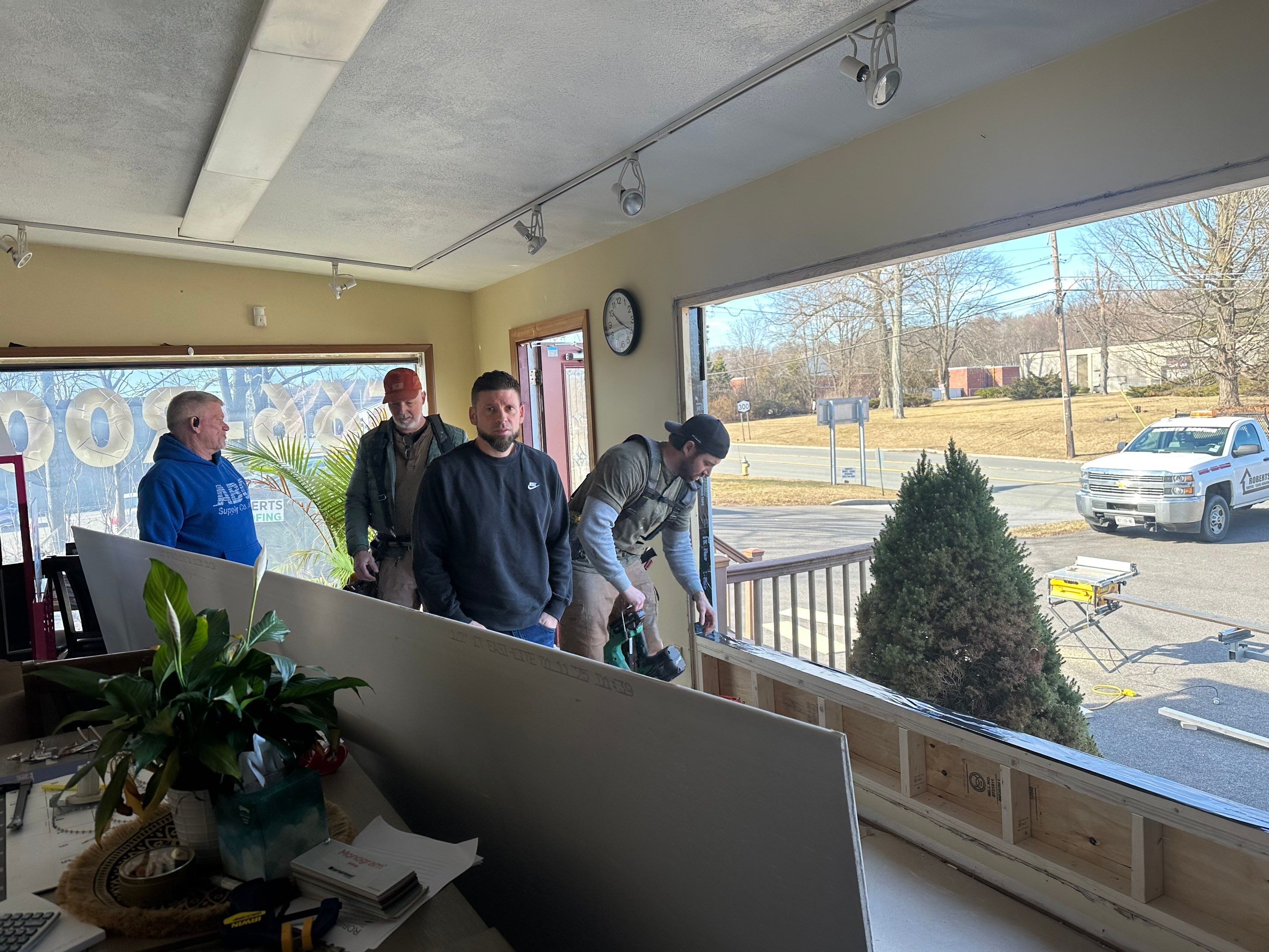 Welcome to our Office by roberts roofing