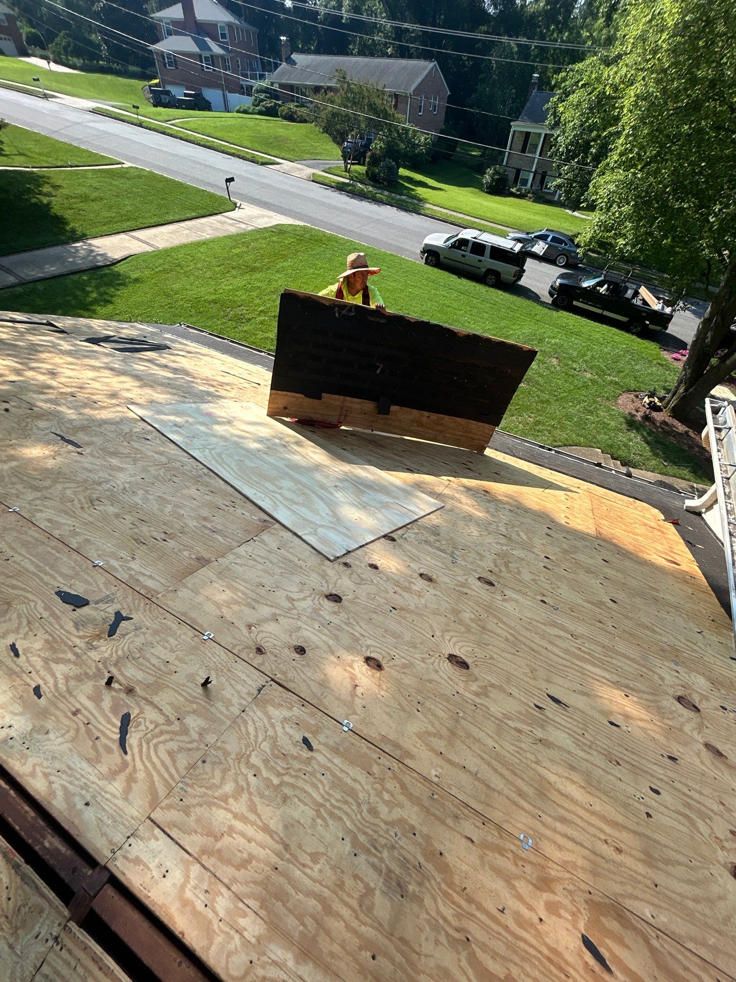 Alexandria: Residential Roof Replacement with GAF Timberline HDZ in Nantucket Morning by RM Banning, Inc.