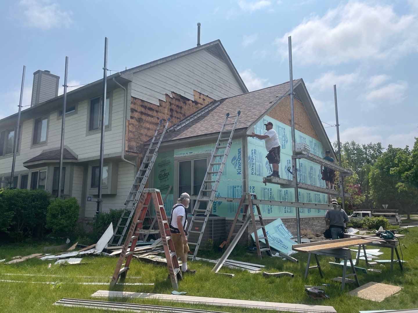 Siding Replacement using CertainTeed Restoration Classis D4 by 180 Contractors