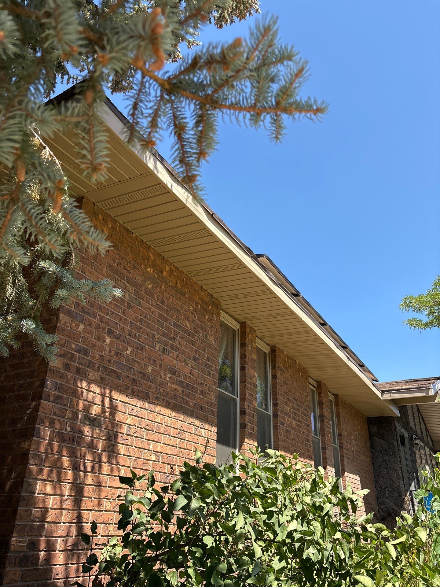 Project in South Weber by Emerald Gotcha Gutters 