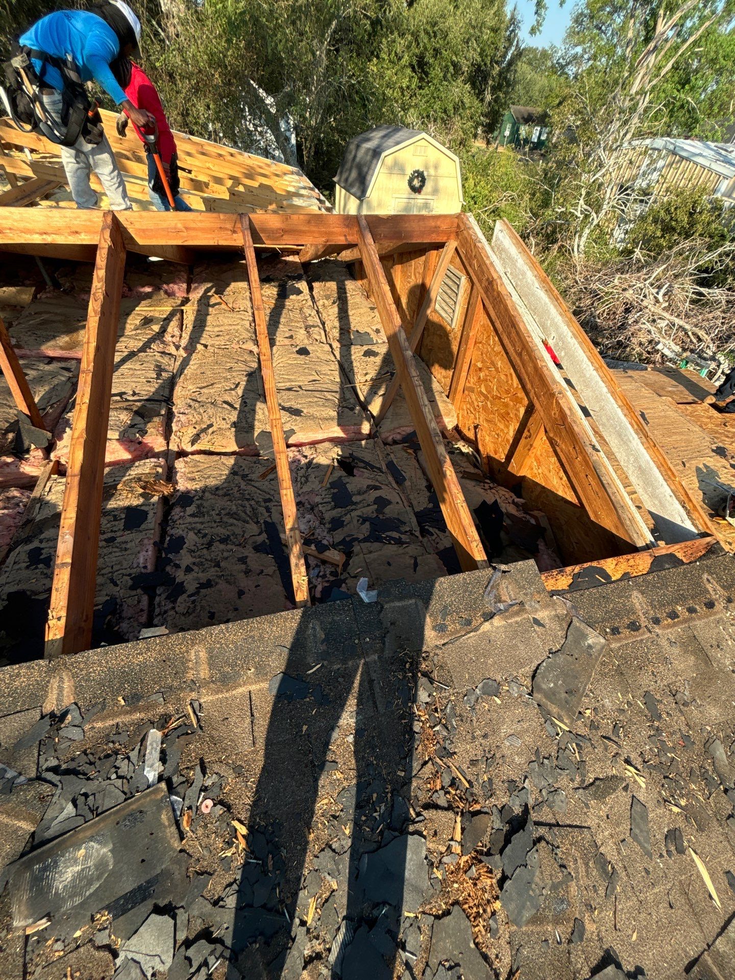 Residential Roofing Installation using Owen's Corning Duration (Lifetime) Shingles by Roof Repair Company