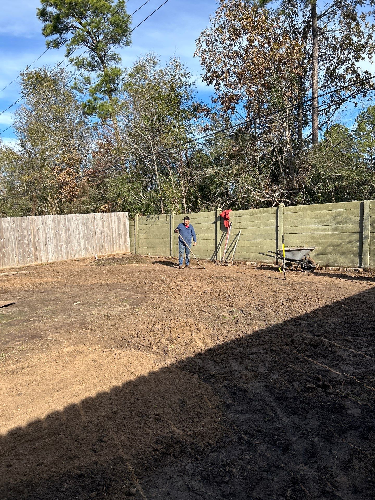 🌱✨ Angelica & Leandro’s Backyard Renewal – A Fresh Start with New Sod by Texas Urban Elements