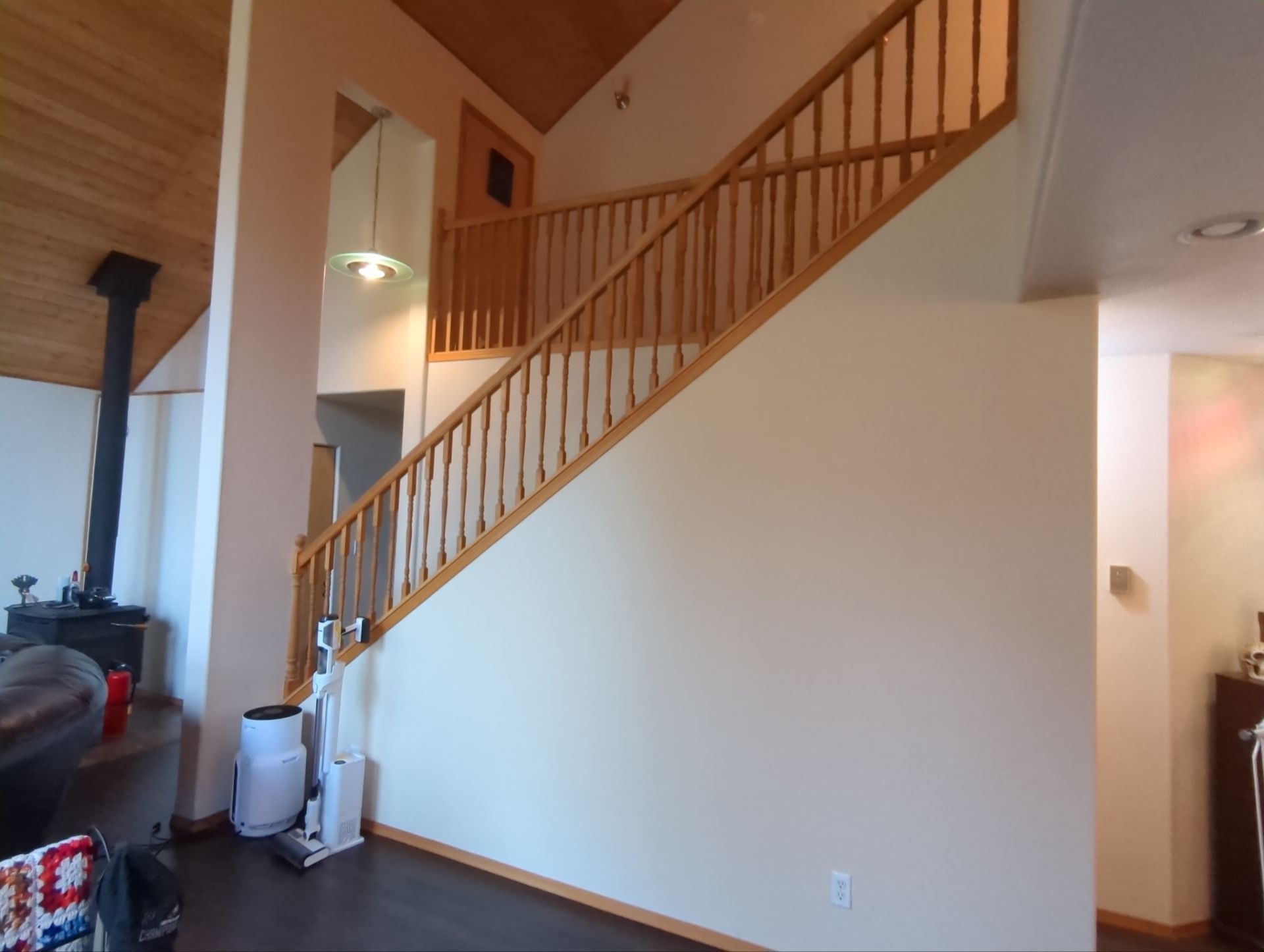 Interior Painting Update by Midnight Sun Painting