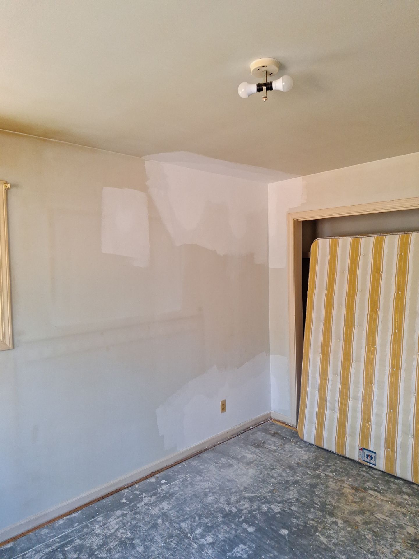 Drywall repairs/ family room by Gordon Painting