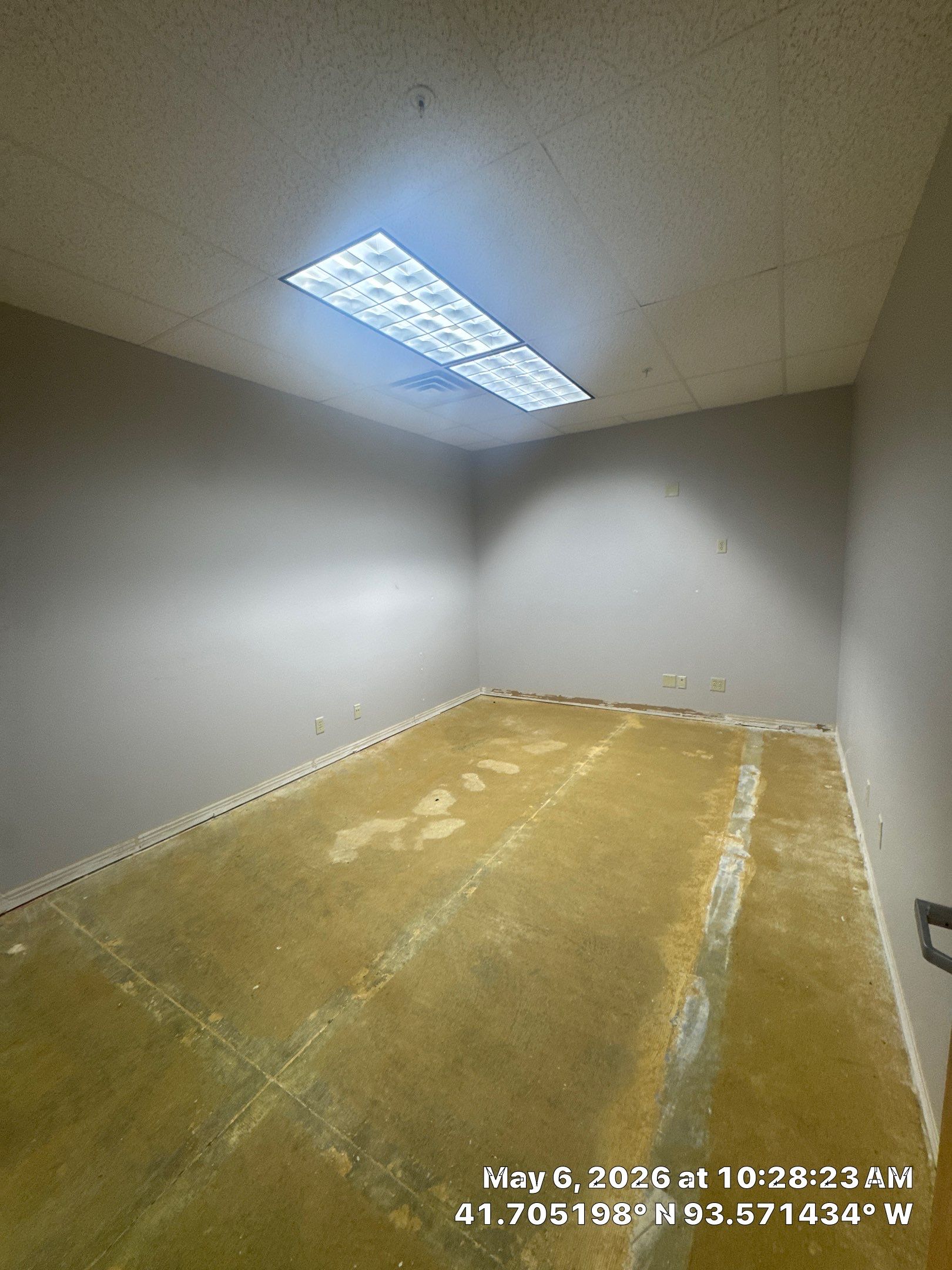 Commercial Unit Interior repaint and touch up by Midwest Paint LLC