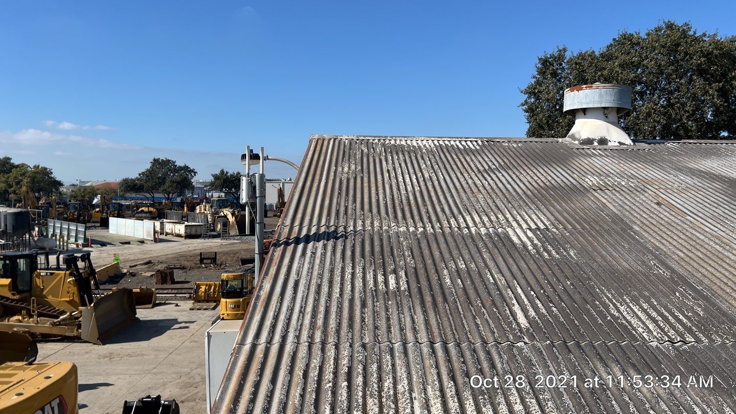 MR Roofing system using Conklin BenchPly system with PUMA top coat by Straight Edge Roofing Inc