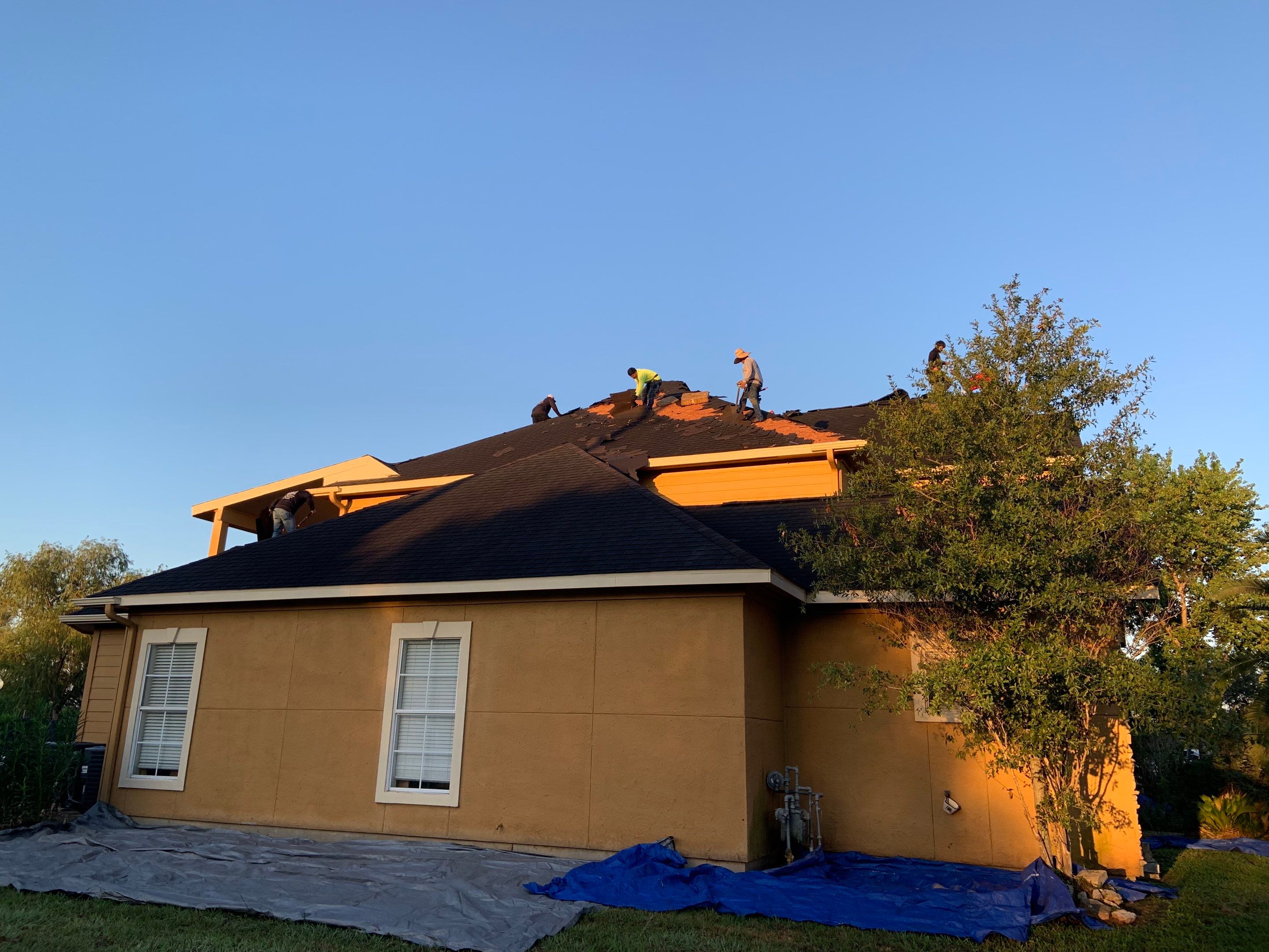 Residential Roofing Installation using Owen's Corning Duration (Lifetime) Shingles by Roof Repair Company