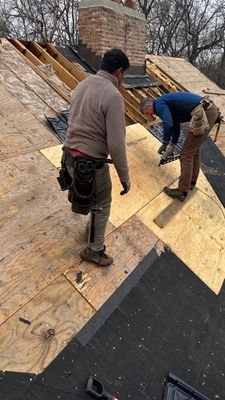 Turtle Shell gutter protection installation in West Chicago, IL 60185, photograph 48