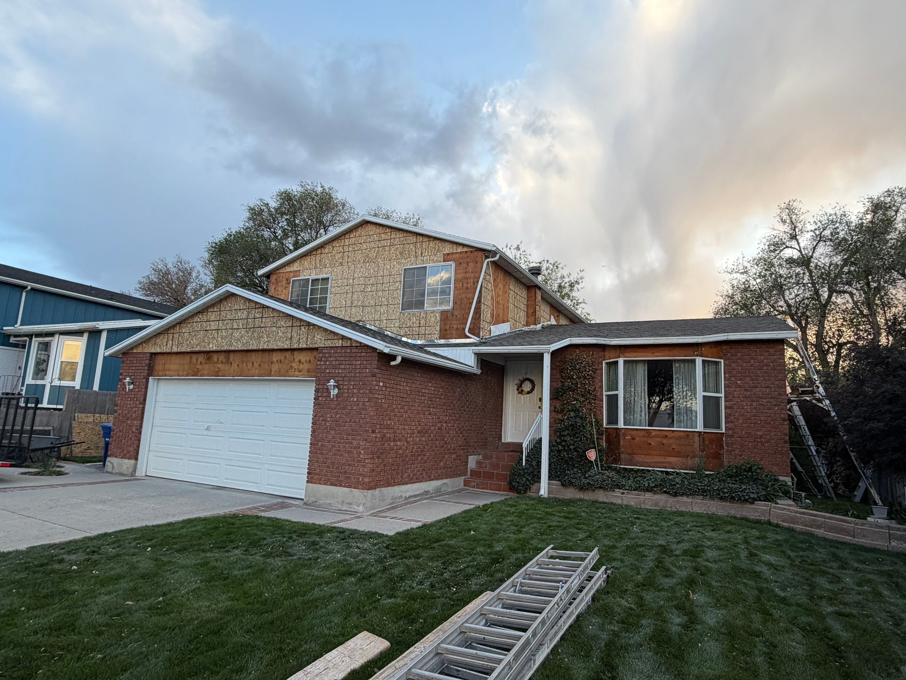 West Valley City | Aluminum to Hardie Conversion | Timber Bark & Arctic White by Ideal Siding Utah