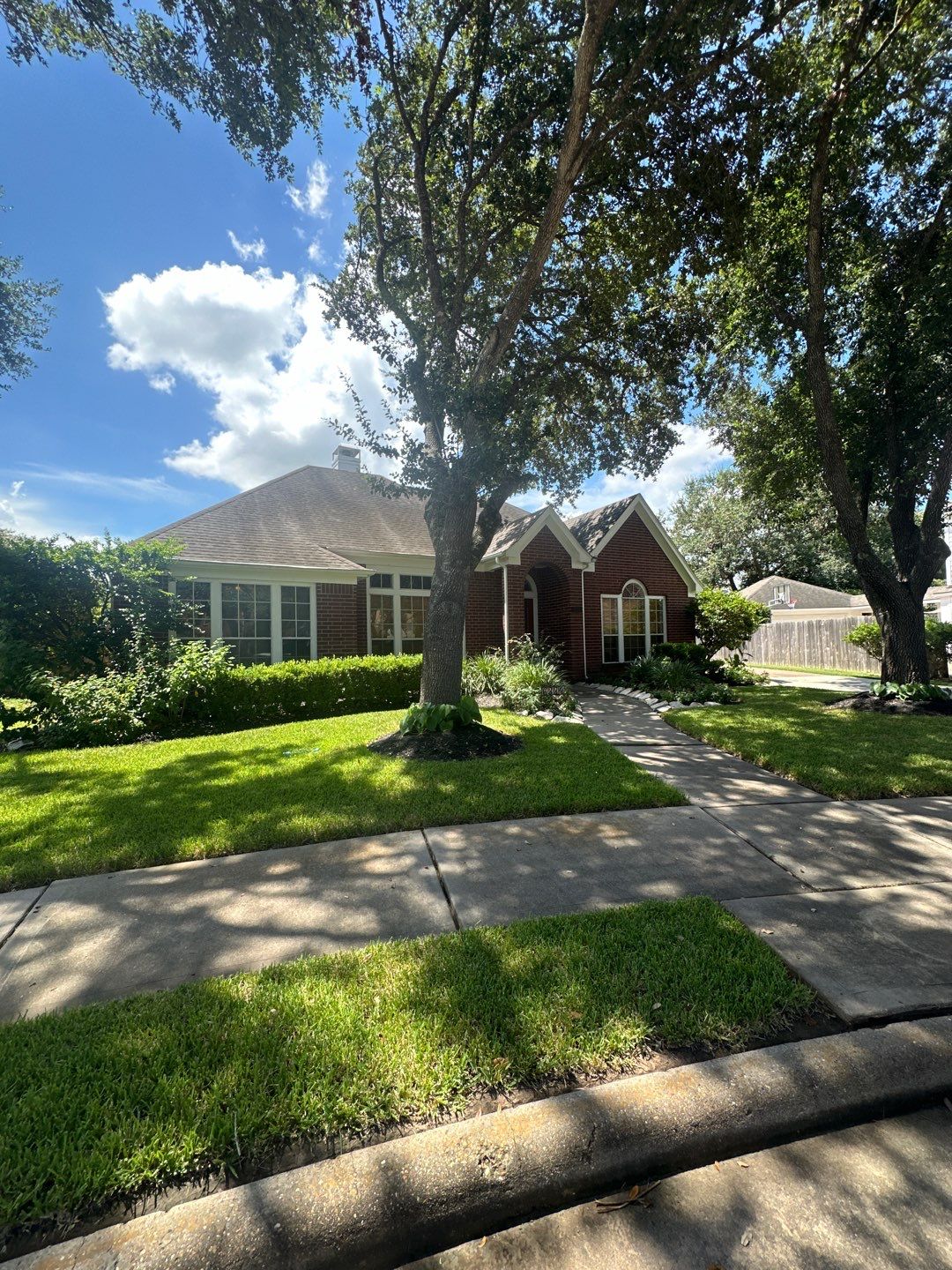 Hail Damage using Owen's Corning Duration (Lifetime) Shingles by Roof Repair Company