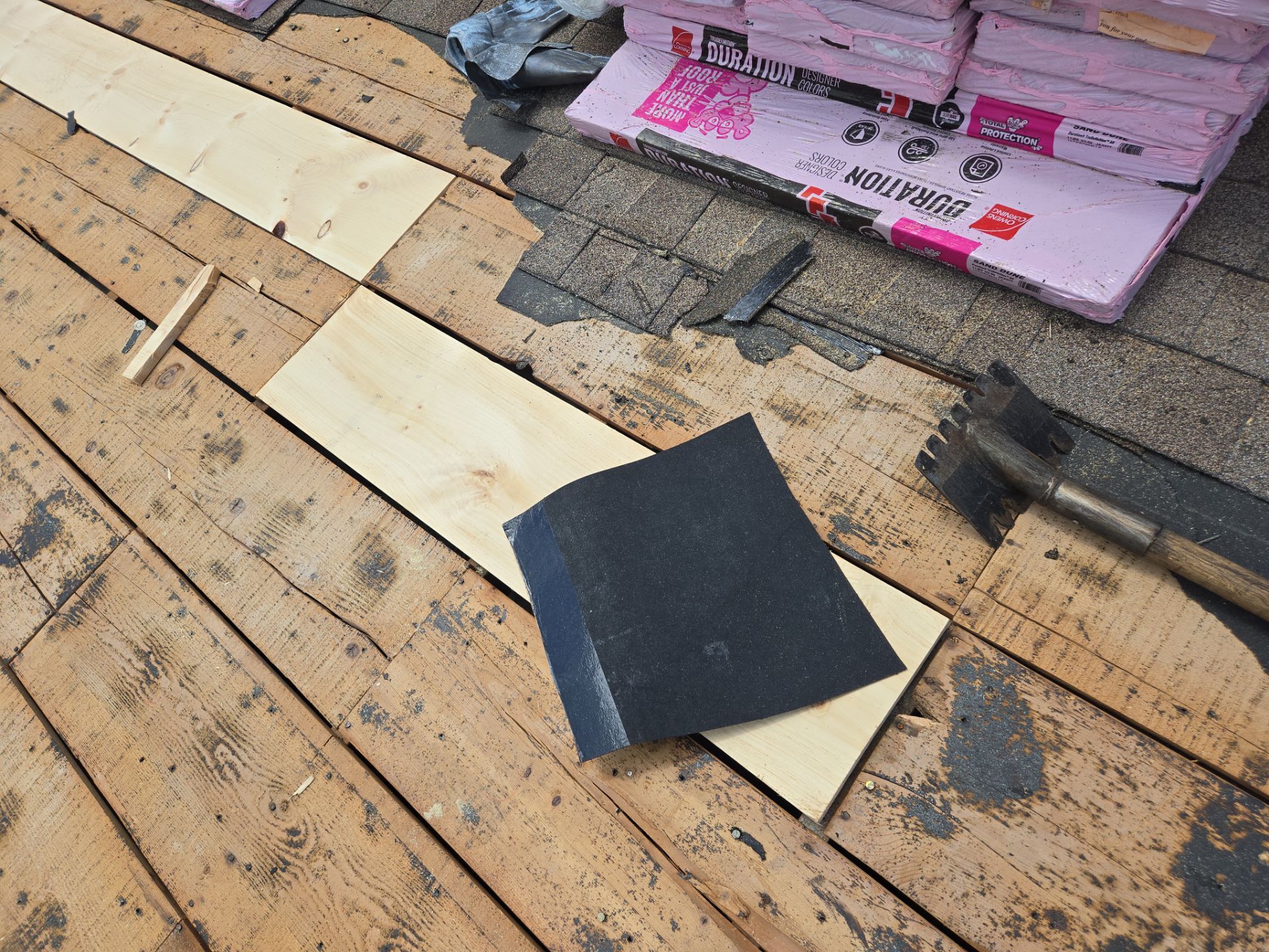 Project in Seminole 33772 by Mitchell Roofing Company LLC 