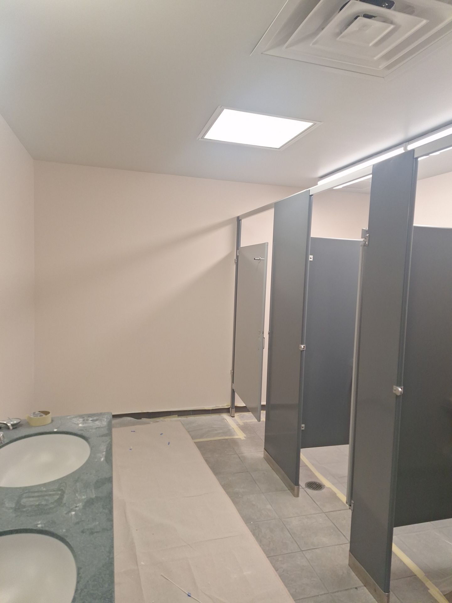 Wallpaper removal and Painting by Gordon Painting