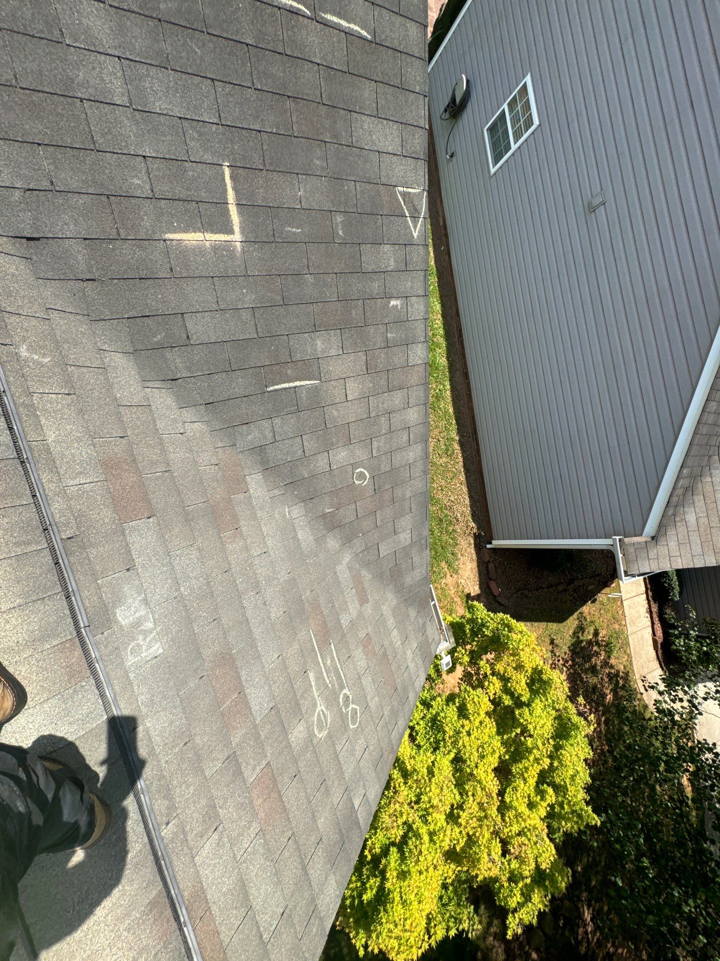 RB Restoration Builders - Roofing Experts featured photo.