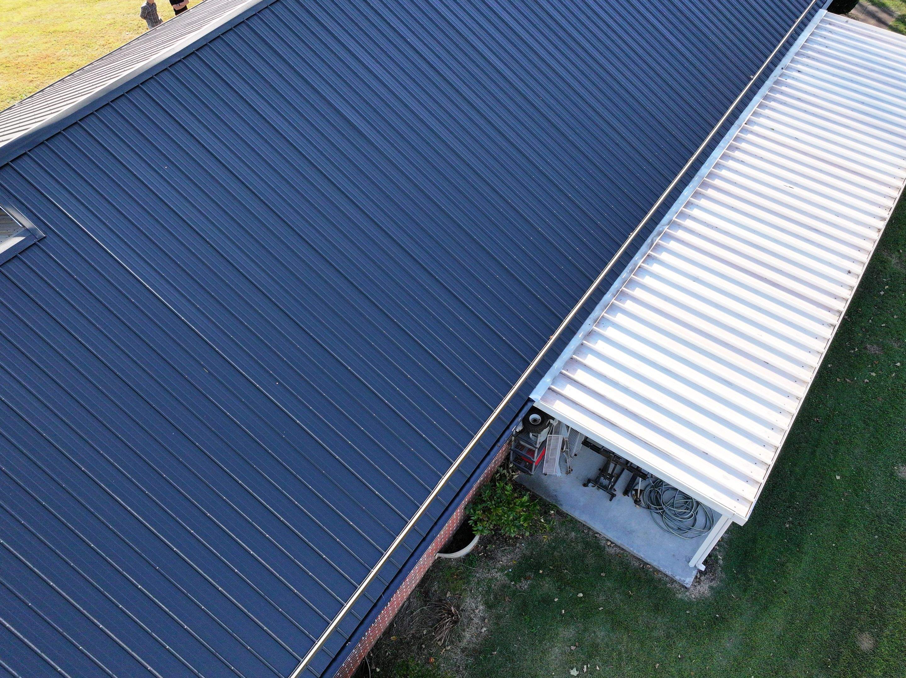 Hardin Residence by Omnia Roofing