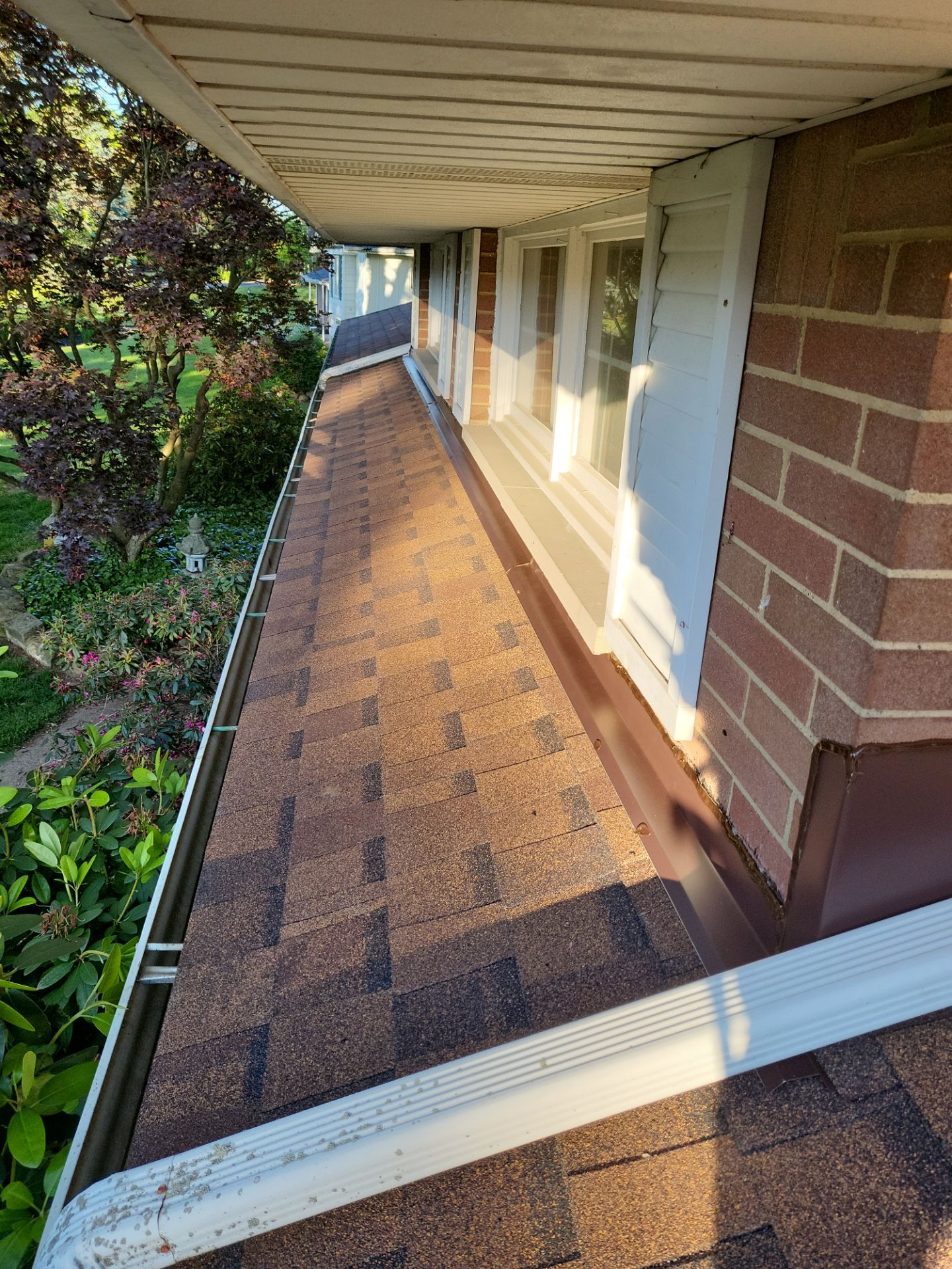Atlas Pinnacle, Color, Burnt Hickory, Drip Edge, Color, Royal Brown by Eagle Eye Roofing