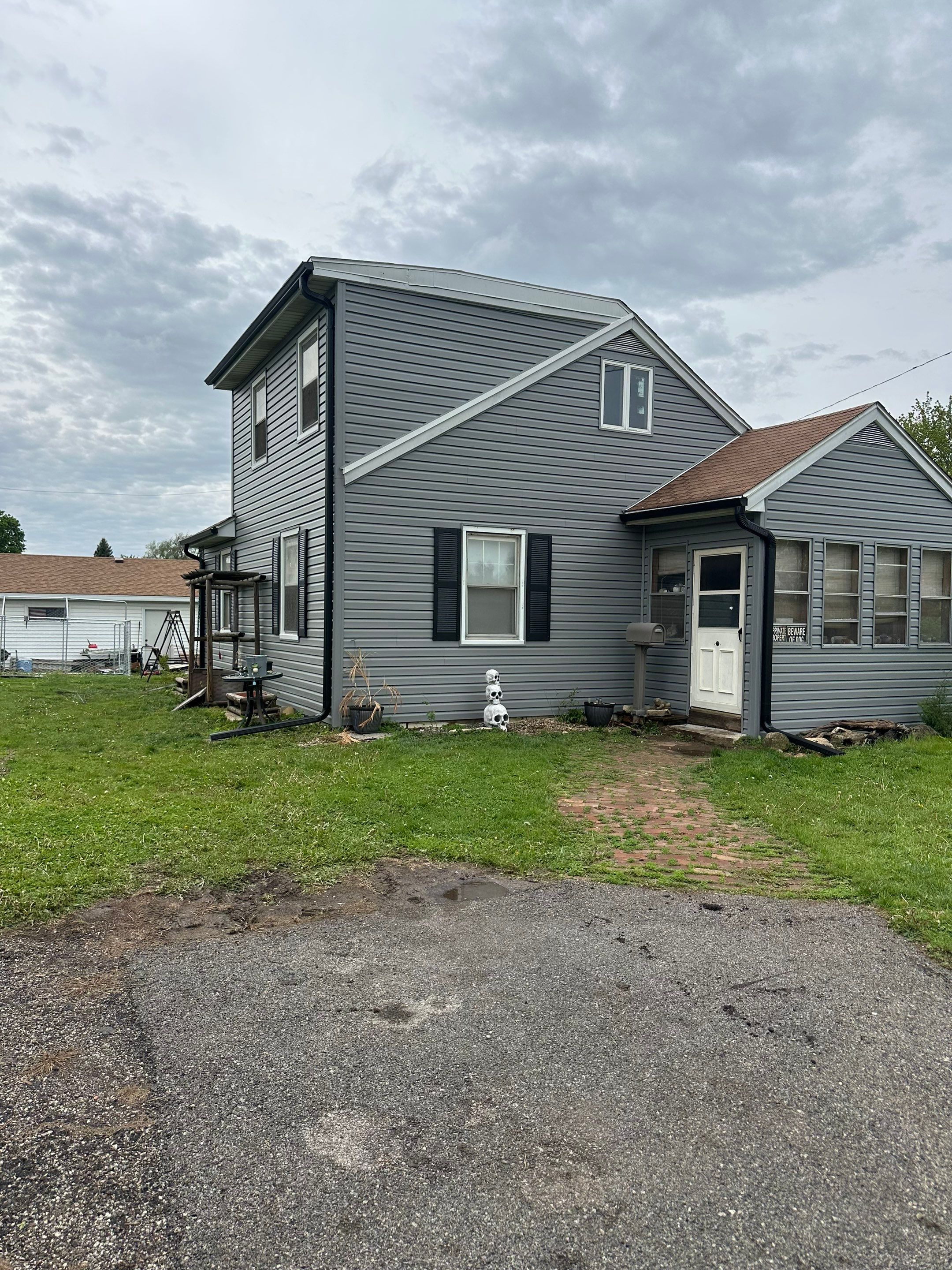 Siding replacement by Optimal Home Improvement 