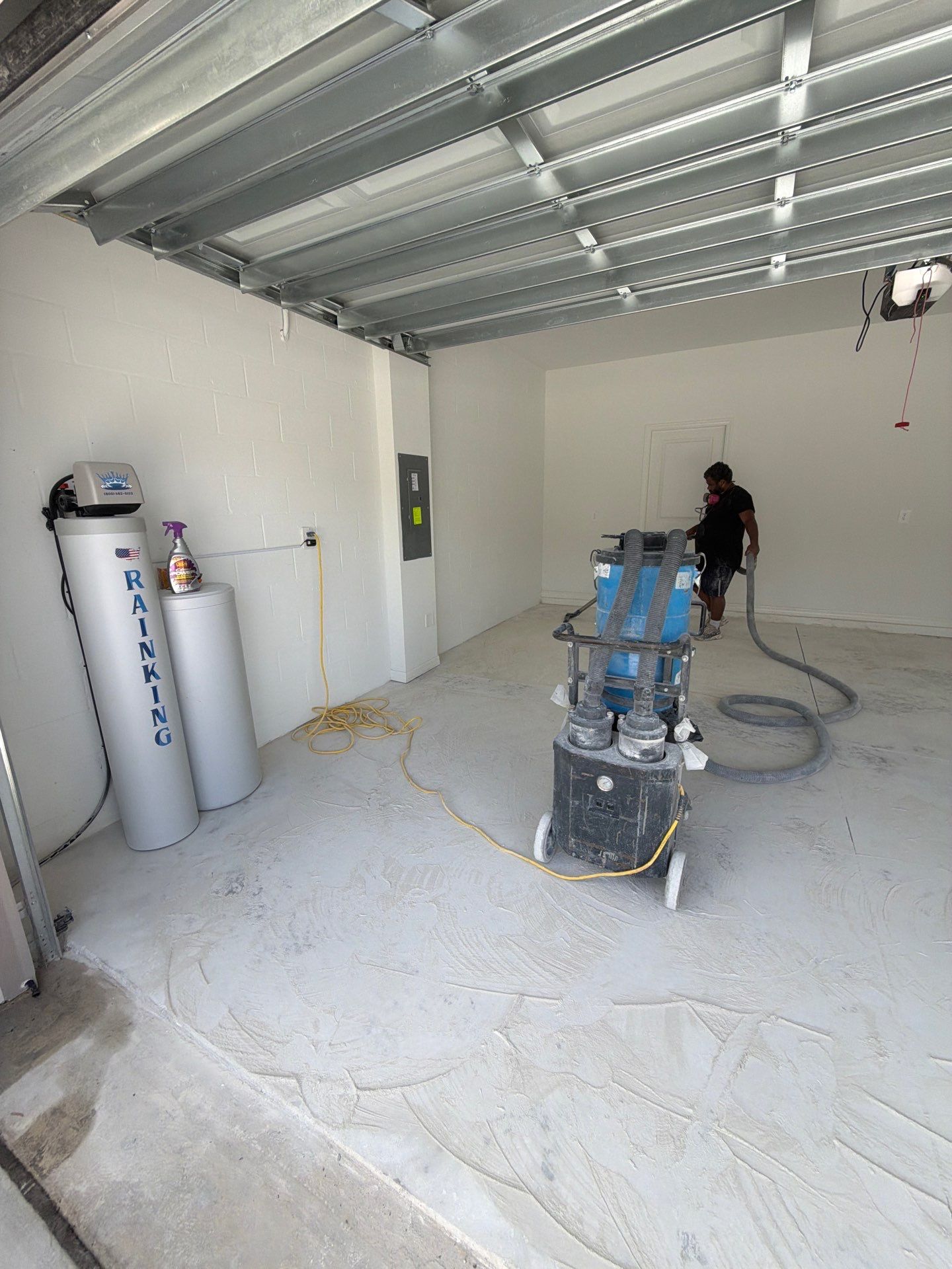 Garage Floor Coating in San Antonio, FL by Performance Floors & Coating