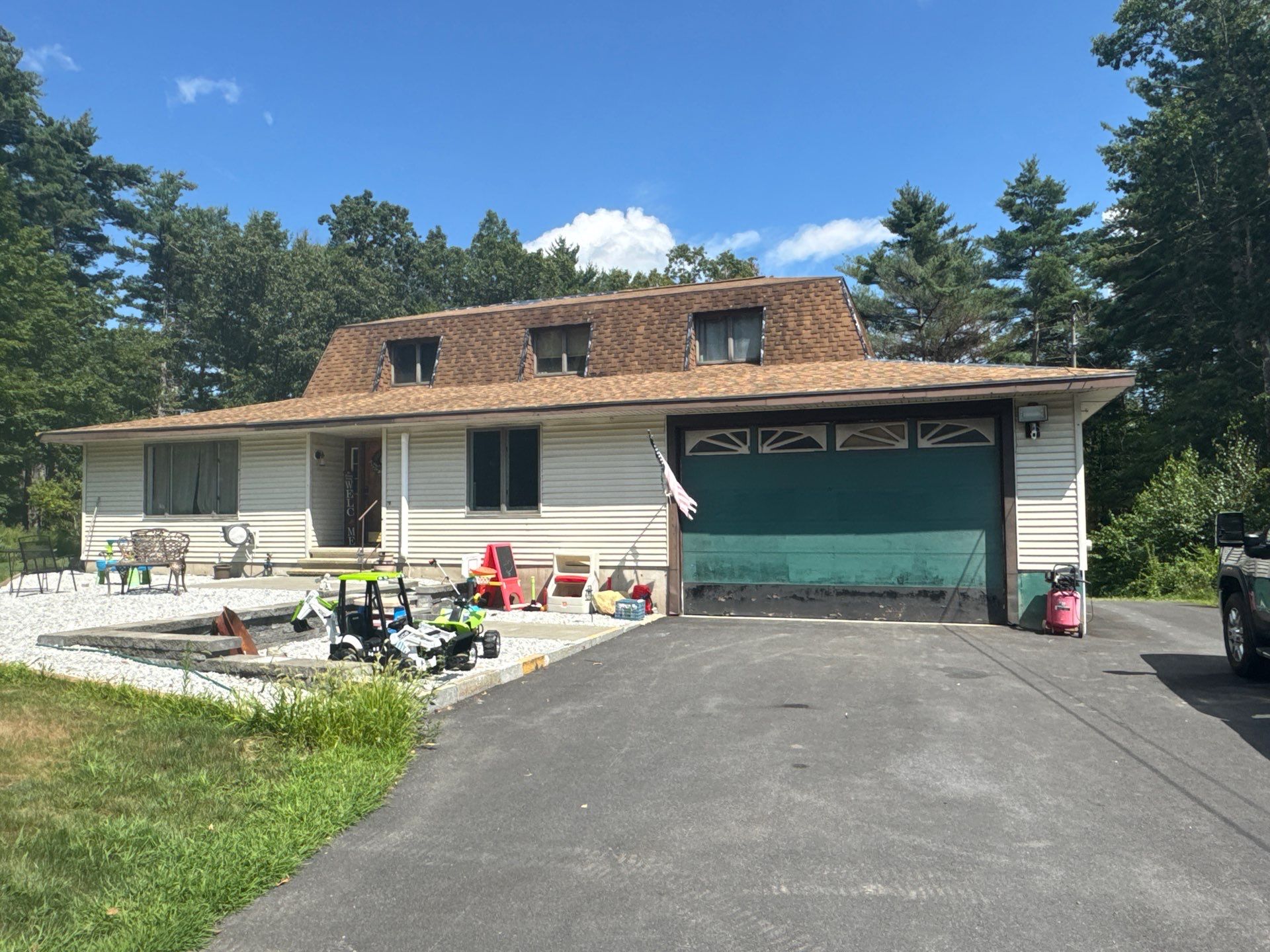 Emergency Roof Patch and Leak Mitigation in Townsend by Boston Board Up