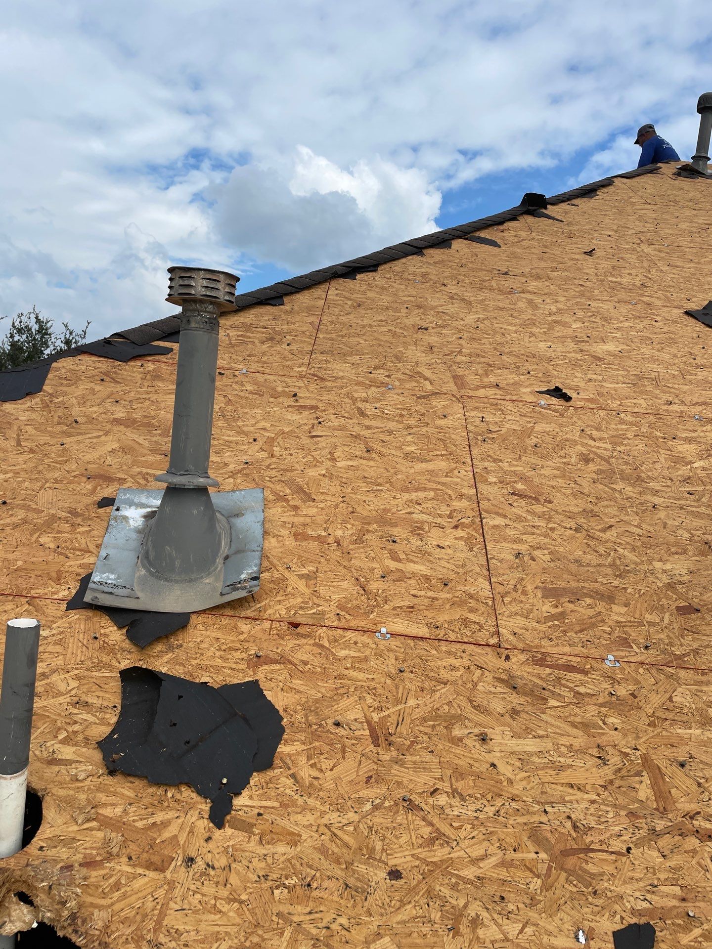 Residential Roofing Installation using Owen's Corning Duration (Lifetime) Shingles by Roof Repair Company
