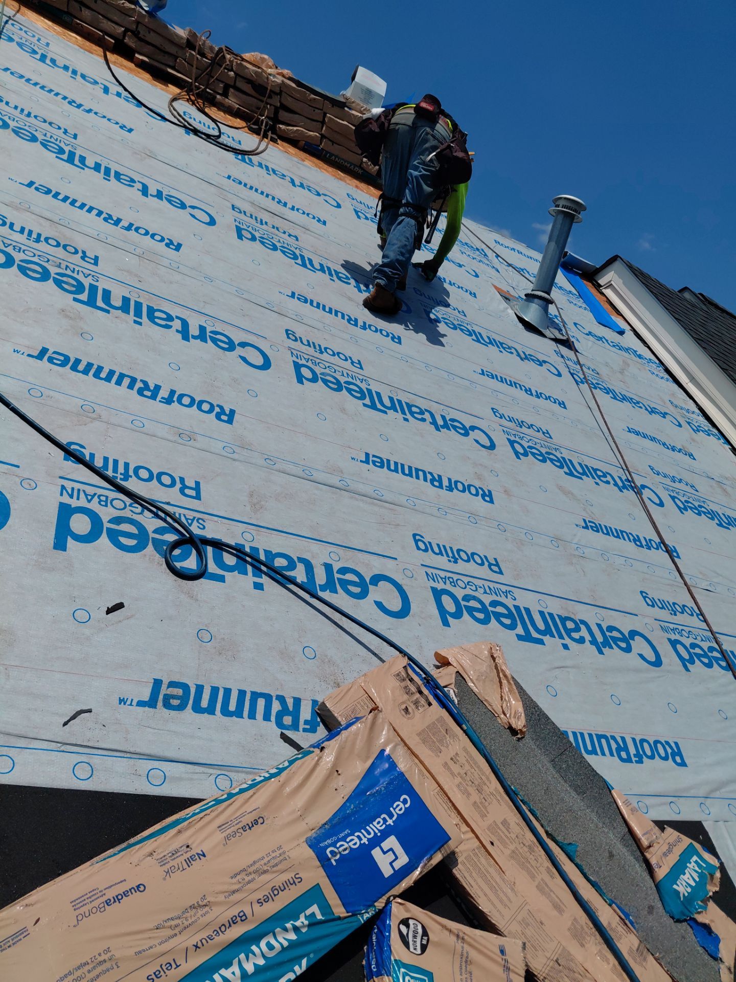 Lorton: Residential Roof Replacement with CertainTeed Landmark in Colonial Slate by RM Banning, Inc.