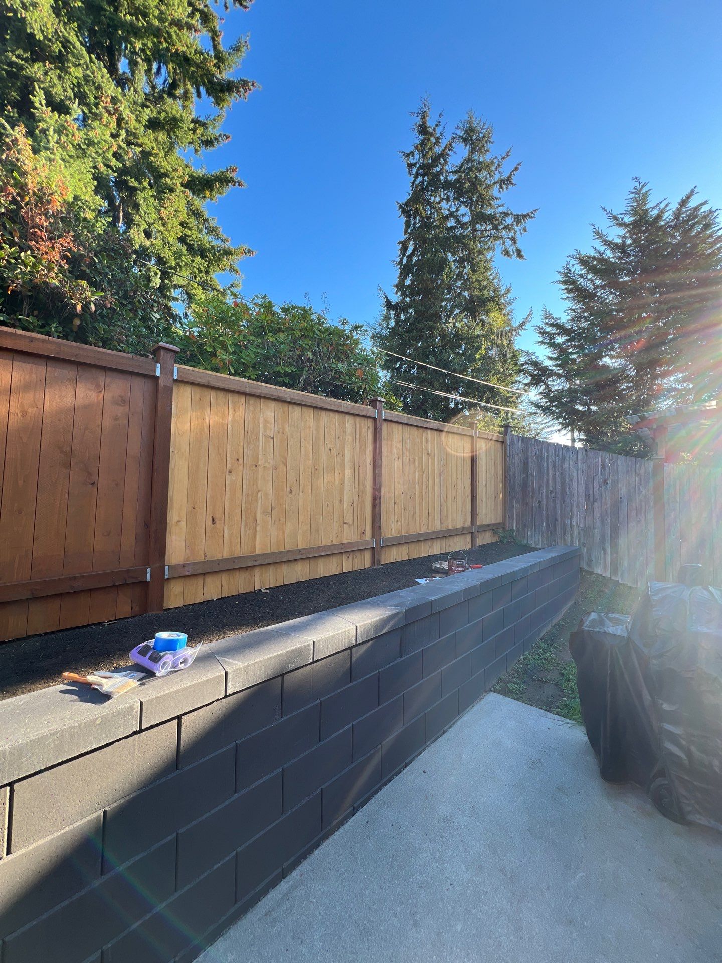 Jireh Outdoor Projects | Retaining Wall & Fence Build by Jireh Asphalt & Concrete Inc 