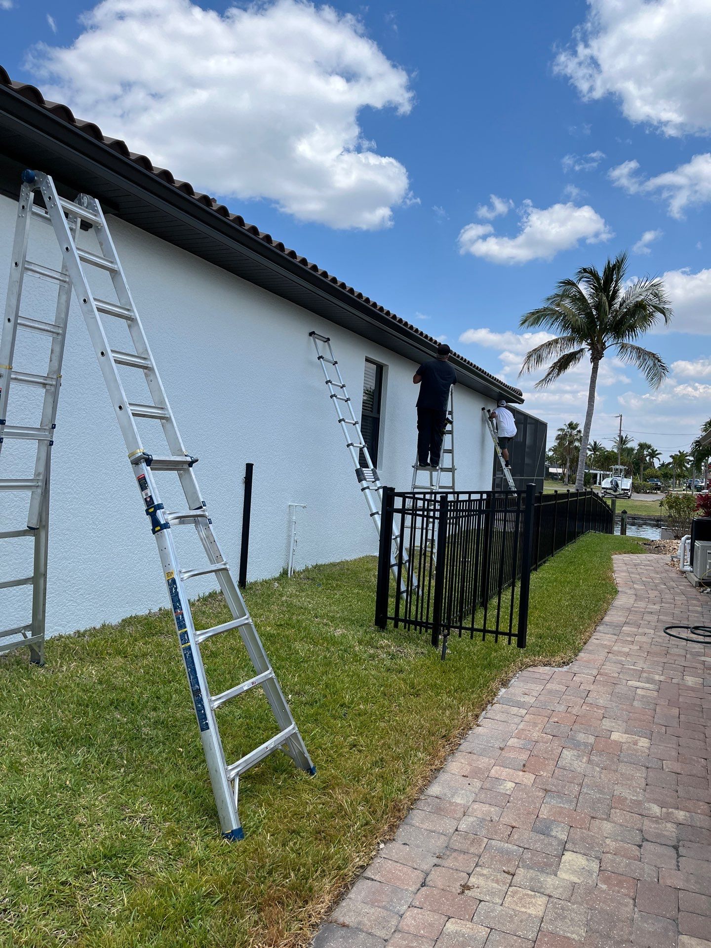 Stylish seamless gutters in Cape Coral FL by Gutter Professors