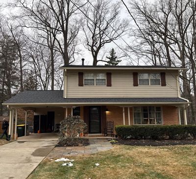 Springfield : Residential Roof Replacement with CertainTeed Landmark Pro in Max Moire Black