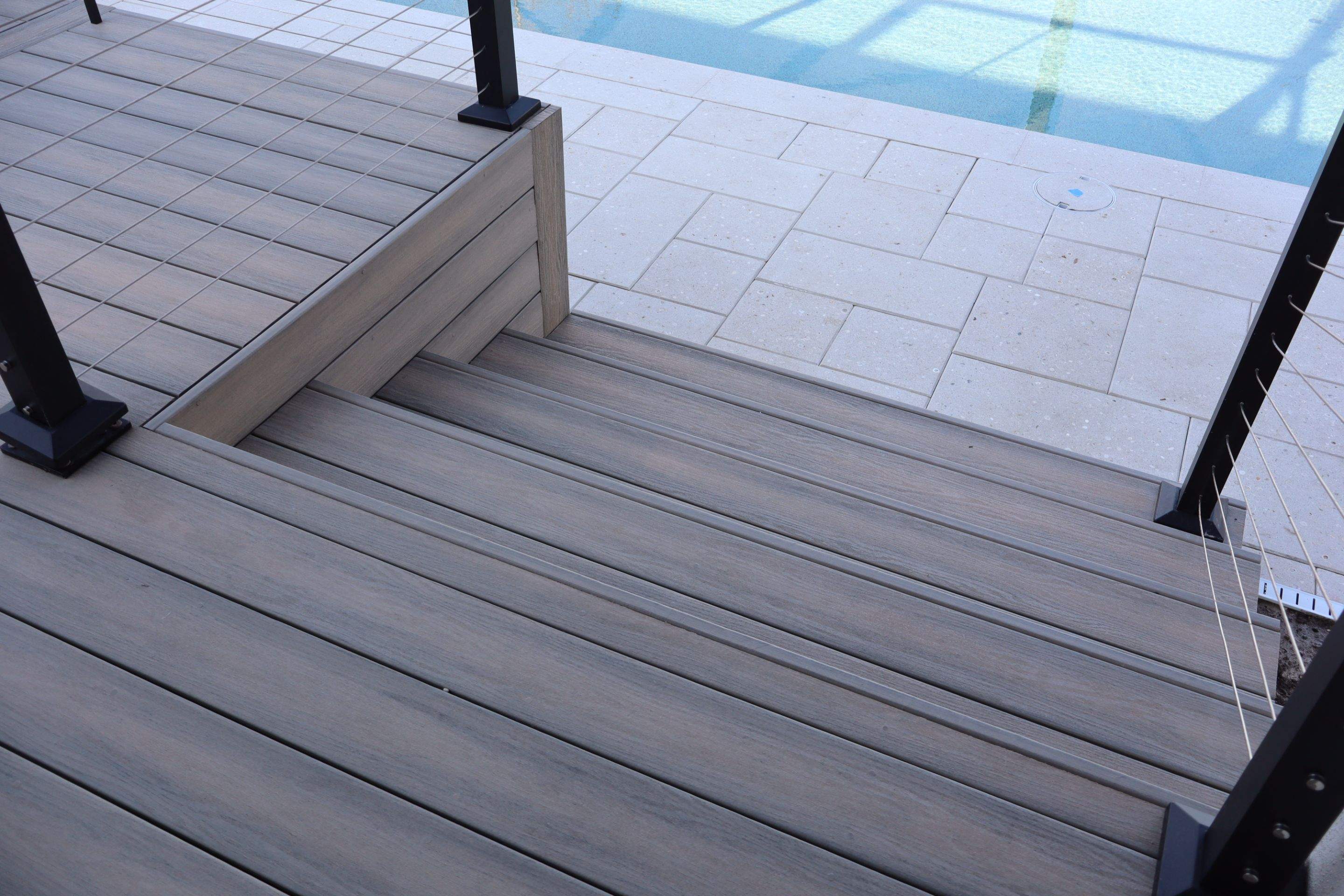 New composite deck 30'w x 16'd by Orlando pergolas 