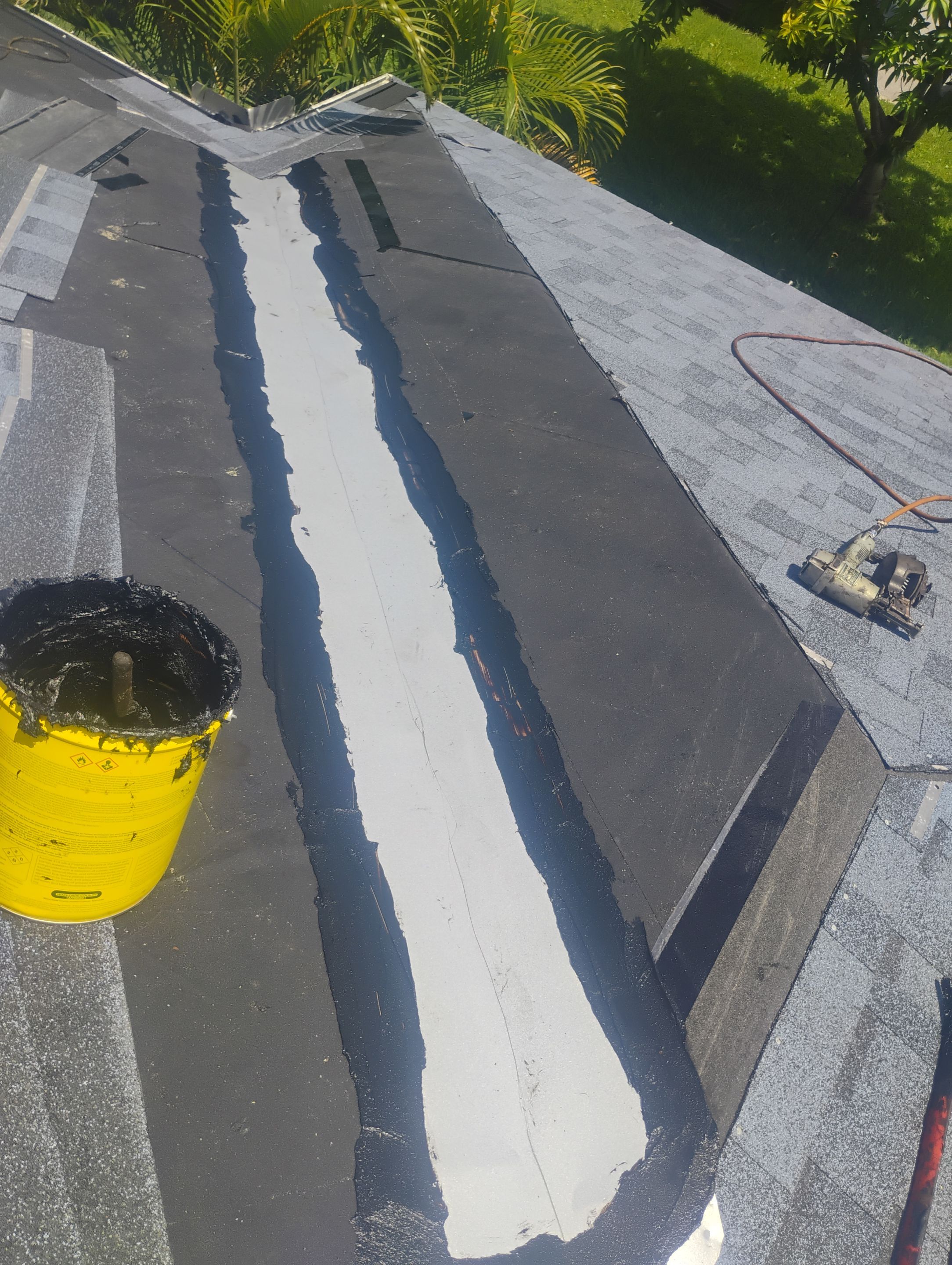 Project in St. Petersburg 33713 by Mitchell Roofing Company LLC 