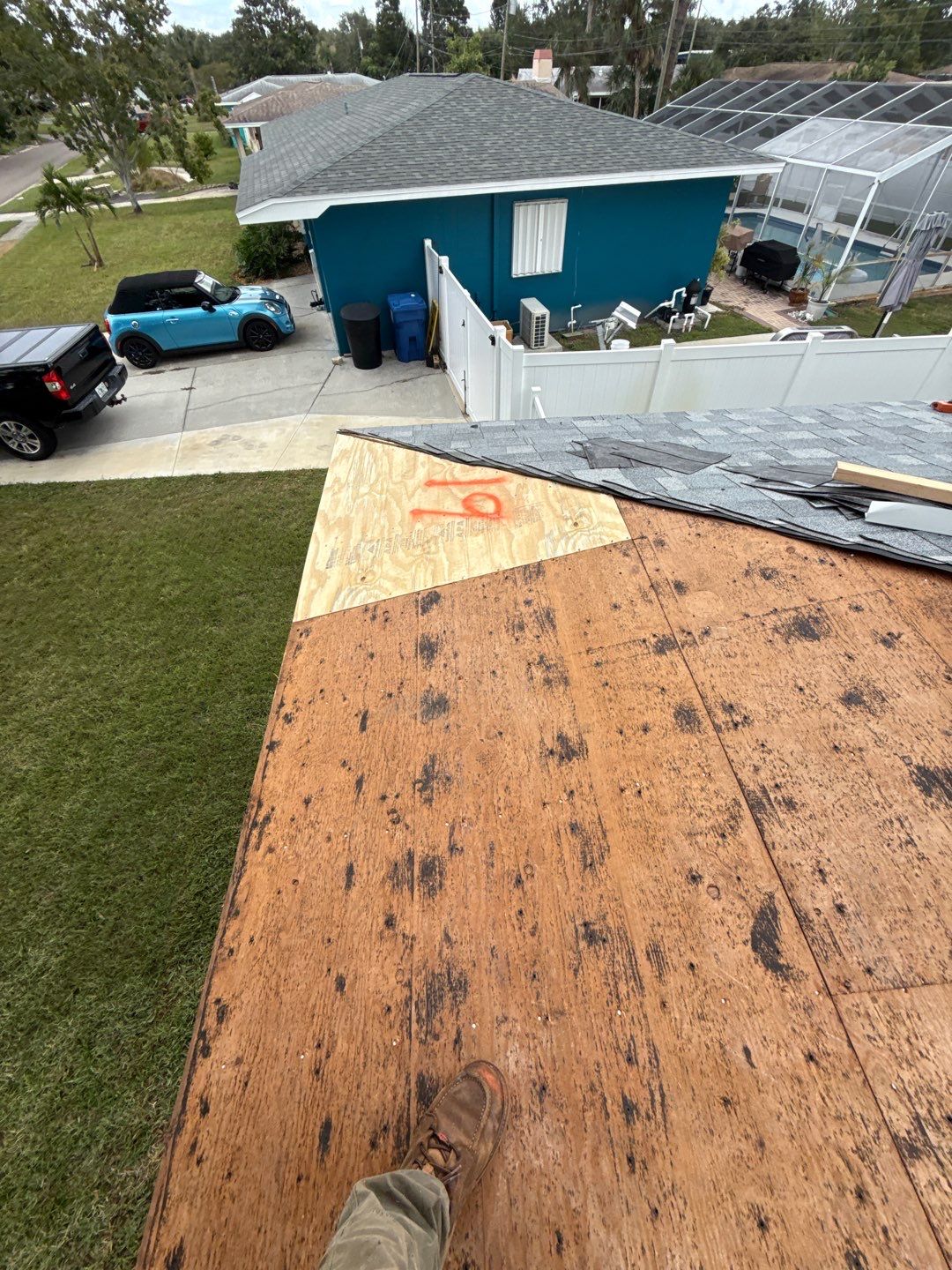 Project in St. Petersburg 33710 by Mitchell Roofing Company LLC