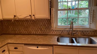 New Backsplash to Compliment the Countertops