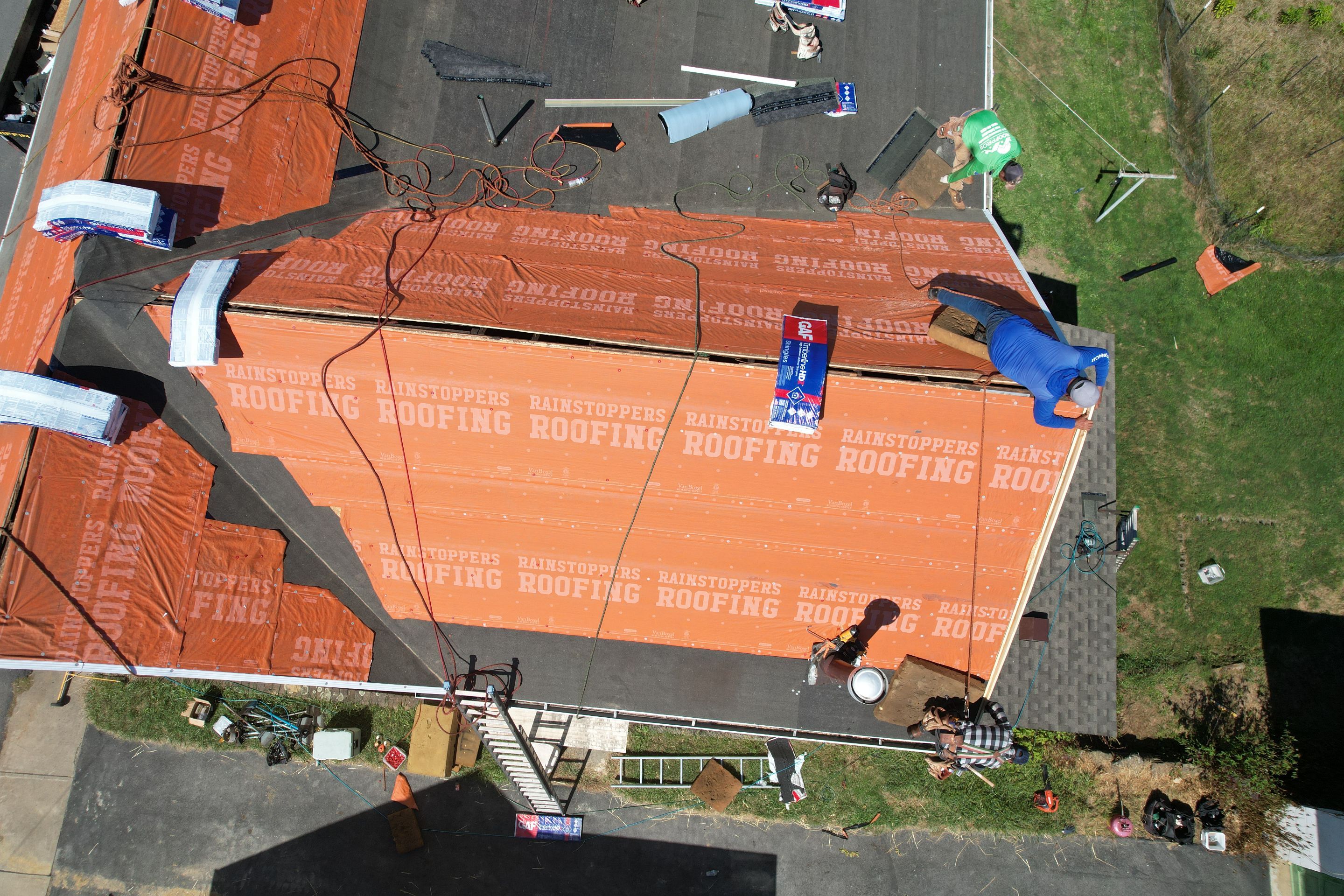 Residential Roofing Installation using GAF Timberline HDZ Weatherer Wood by Rainstoppers Roofing