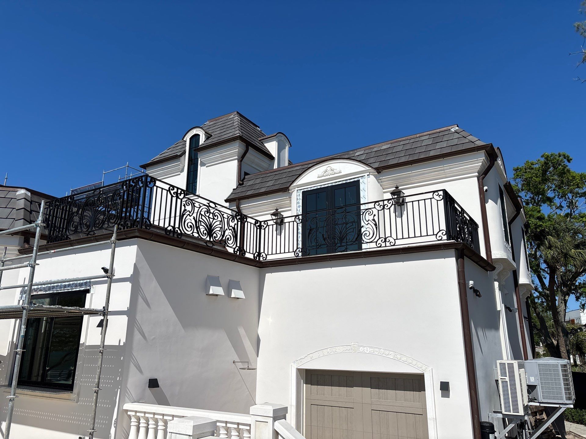 Gutter Installation using Half Round Seamless Gutters in Tampa FL by Gutter Professors