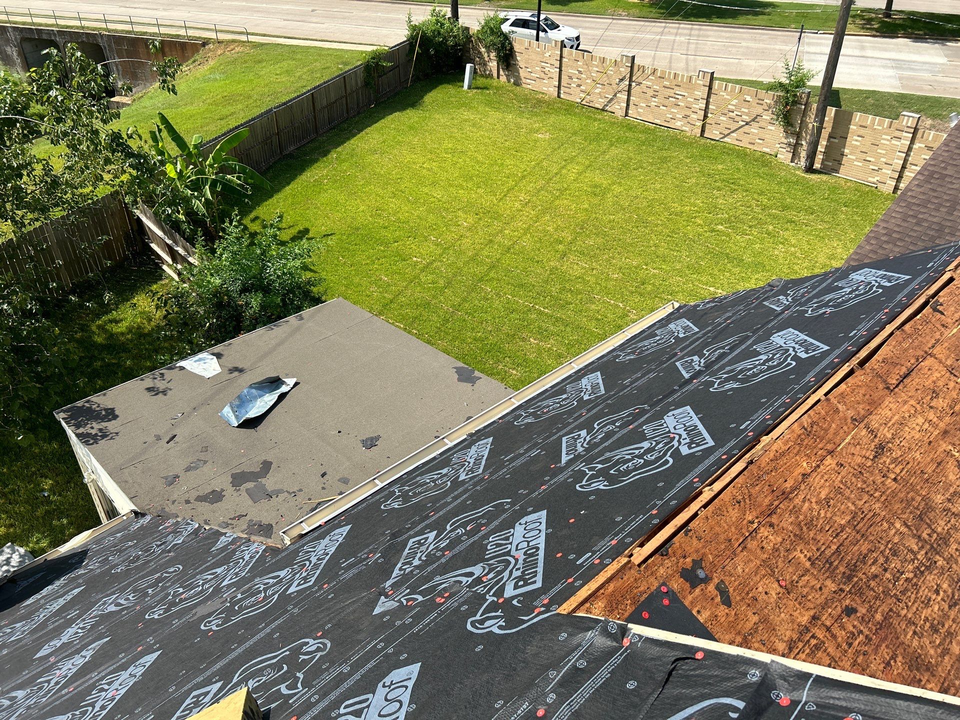 Residential Roofing Installation using Owen's Corning Duration (Lifetime) Shingles by Roof Repair Company