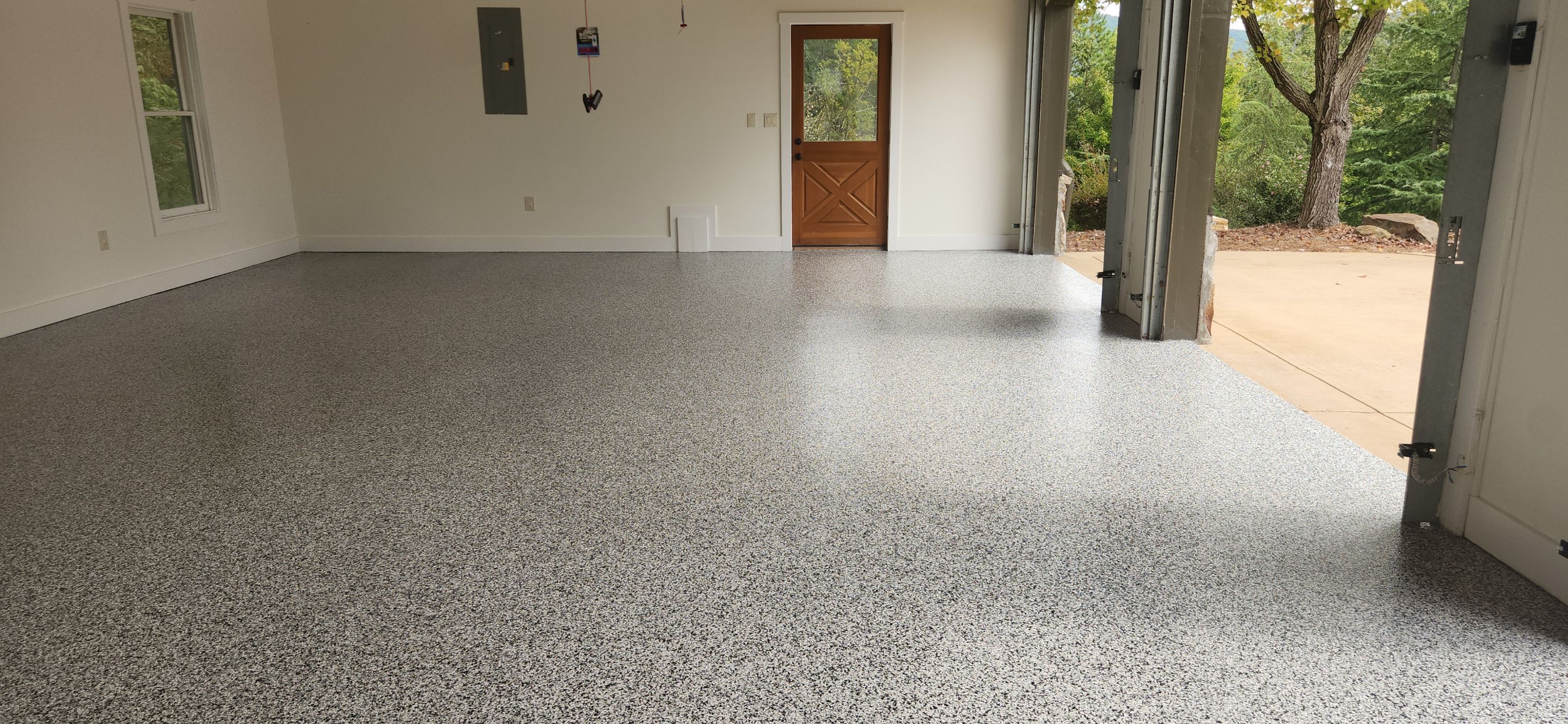 Garage using Domino by Elite Floor Solutions