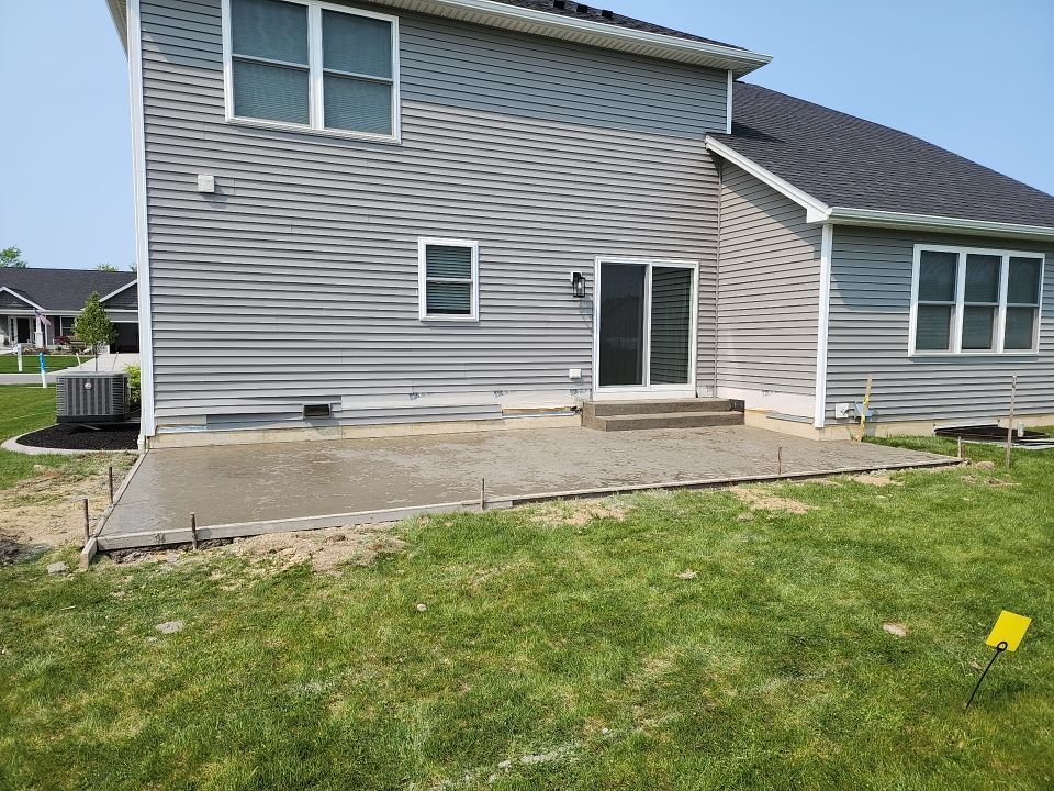 Outdoor Living Addition by Ivy Lea Construction