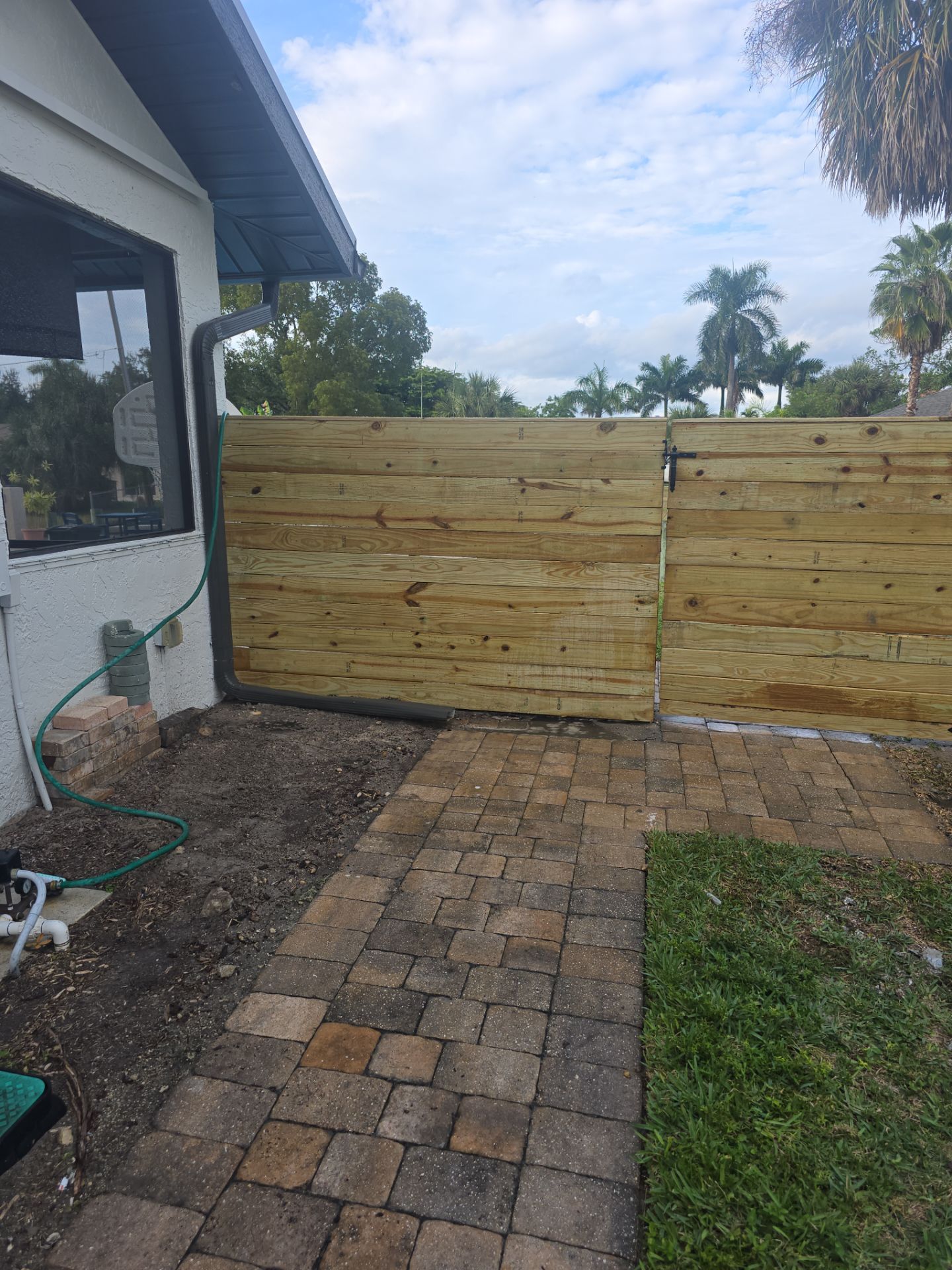 Horizontal Wood Project in Fort Myers by True Fence LLC