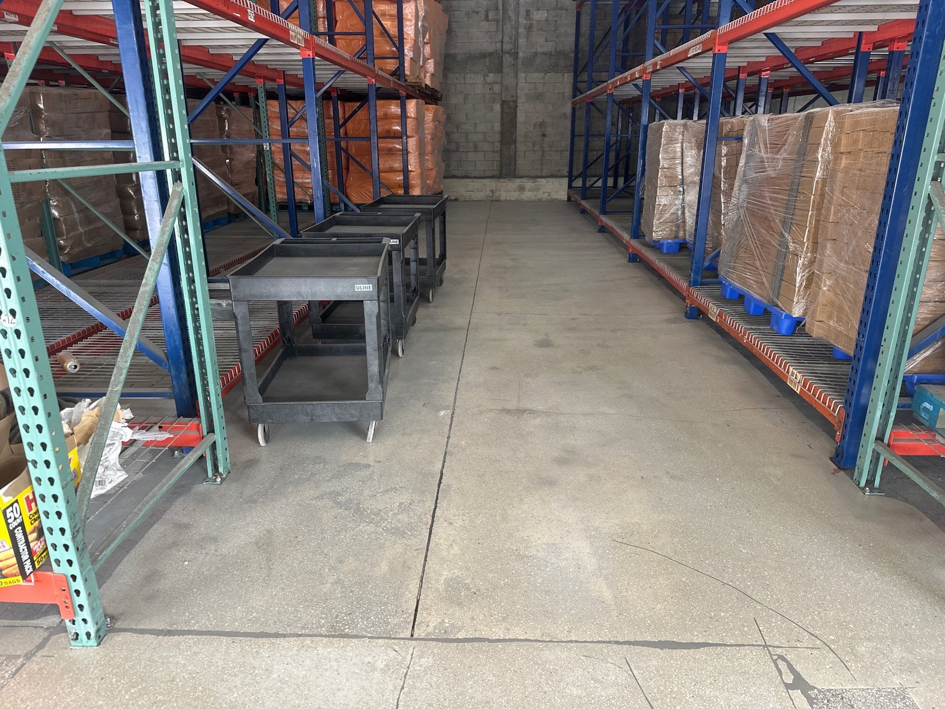 Warehouse Restoration by Seamless Surfaces