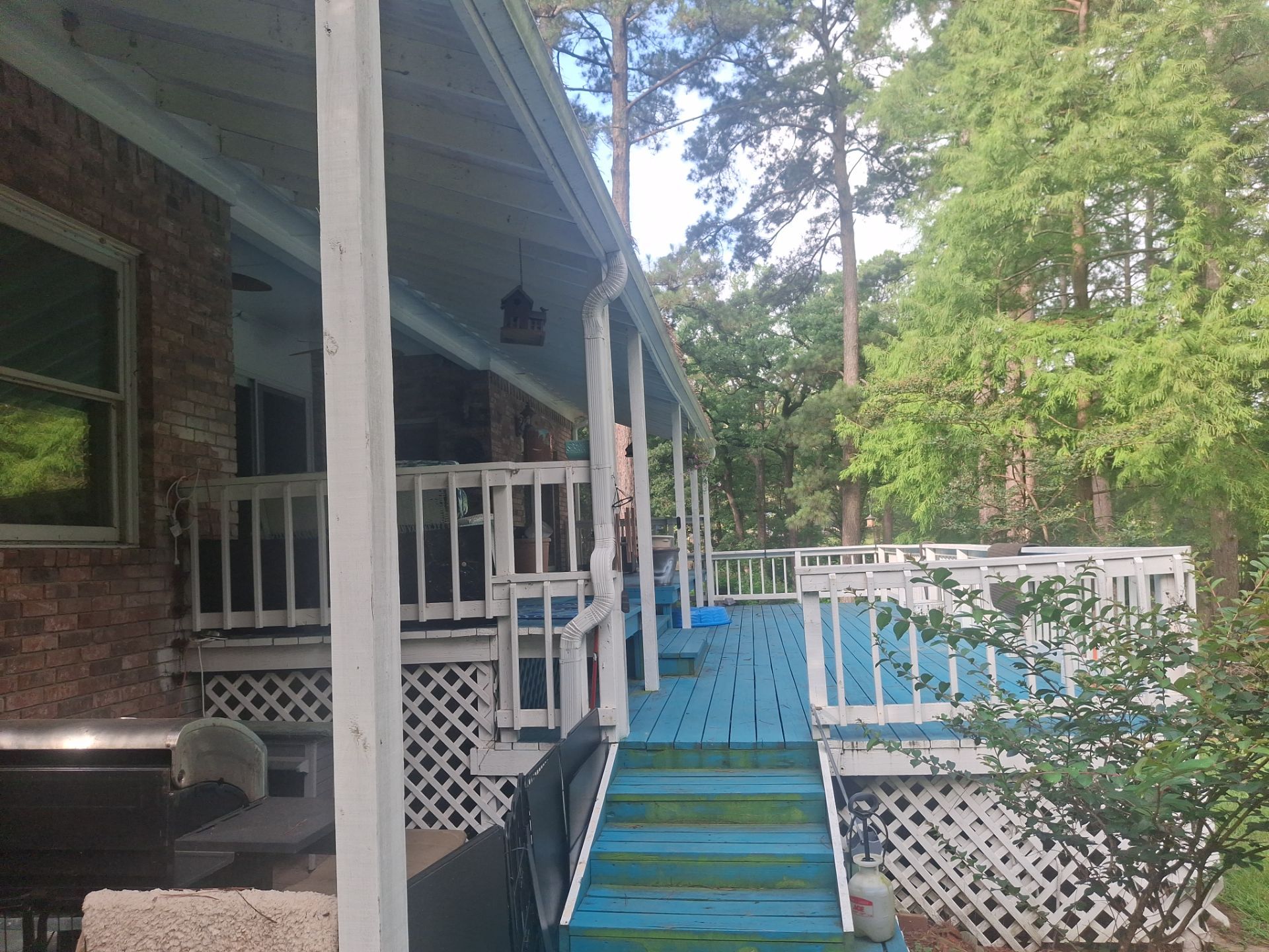 Vibrant Deck Gets New Life in Flint Texas by Quality Coats Painting