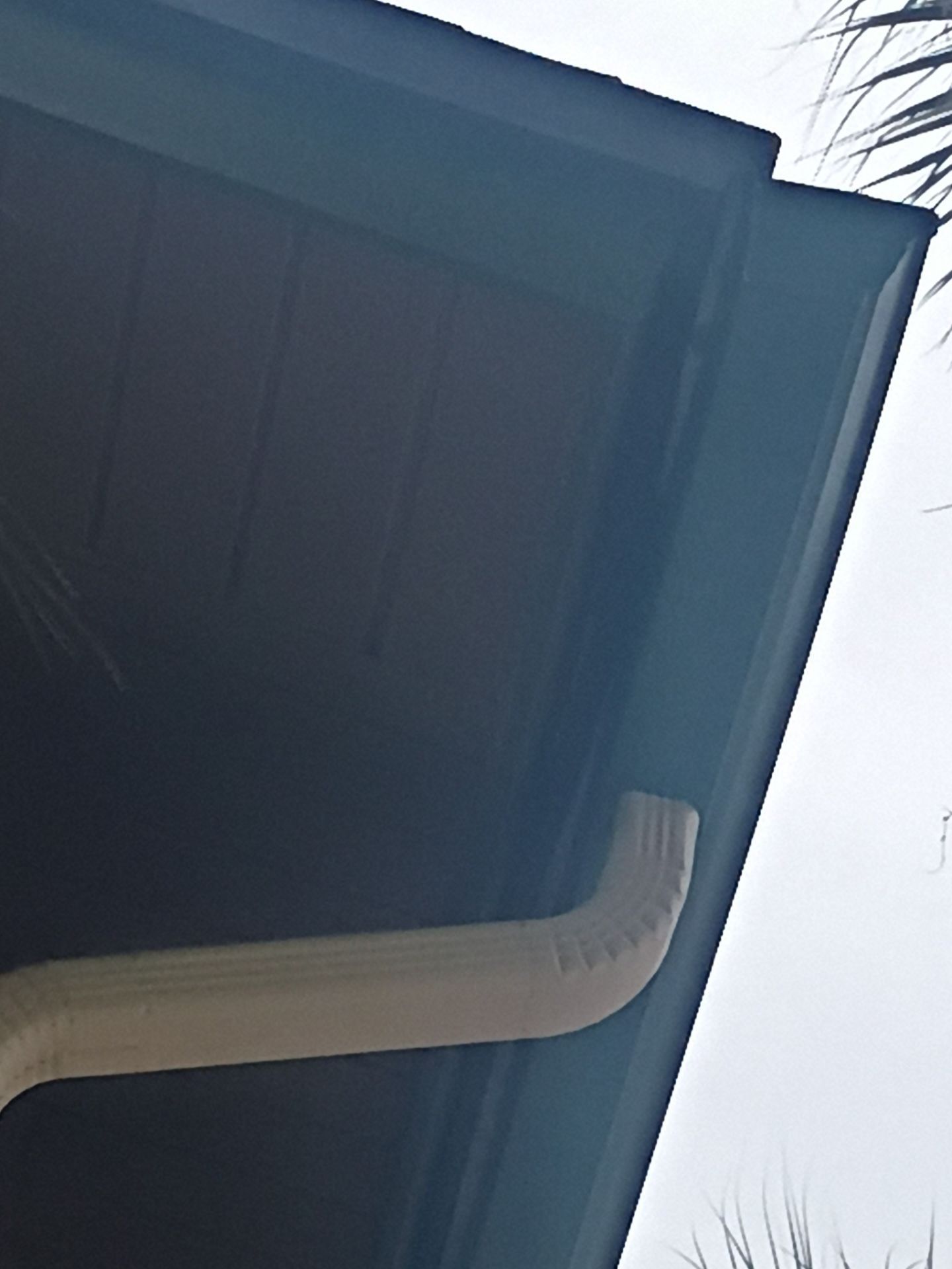 Leaf Guard using Gutter Guards & 3X4Downspoutsts in Sarasota FL by Gutter Professors