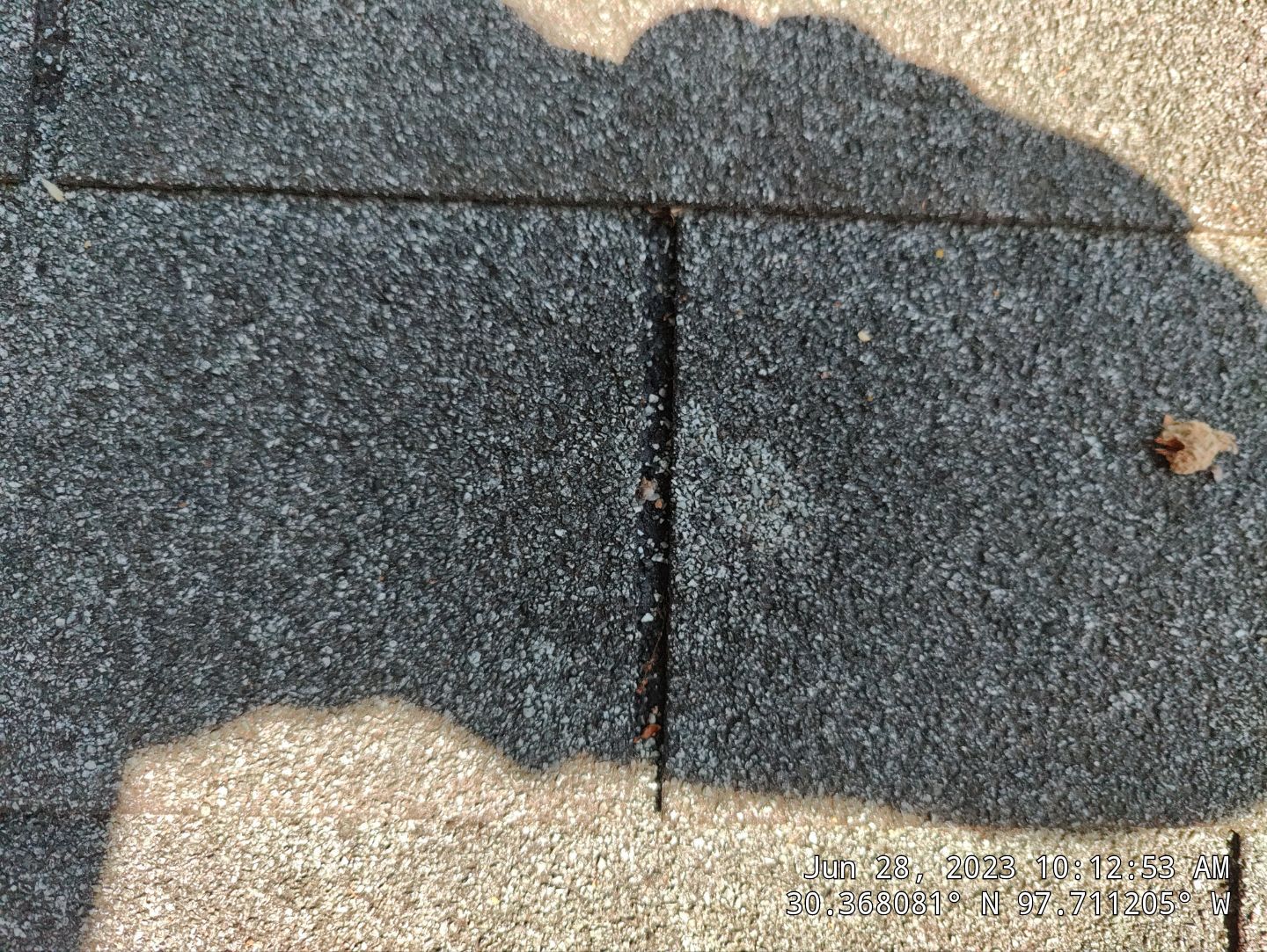Residential Roofing Installation using Owens Corning Oakridge Estate Grey by DeZign Roofing & Exteriors