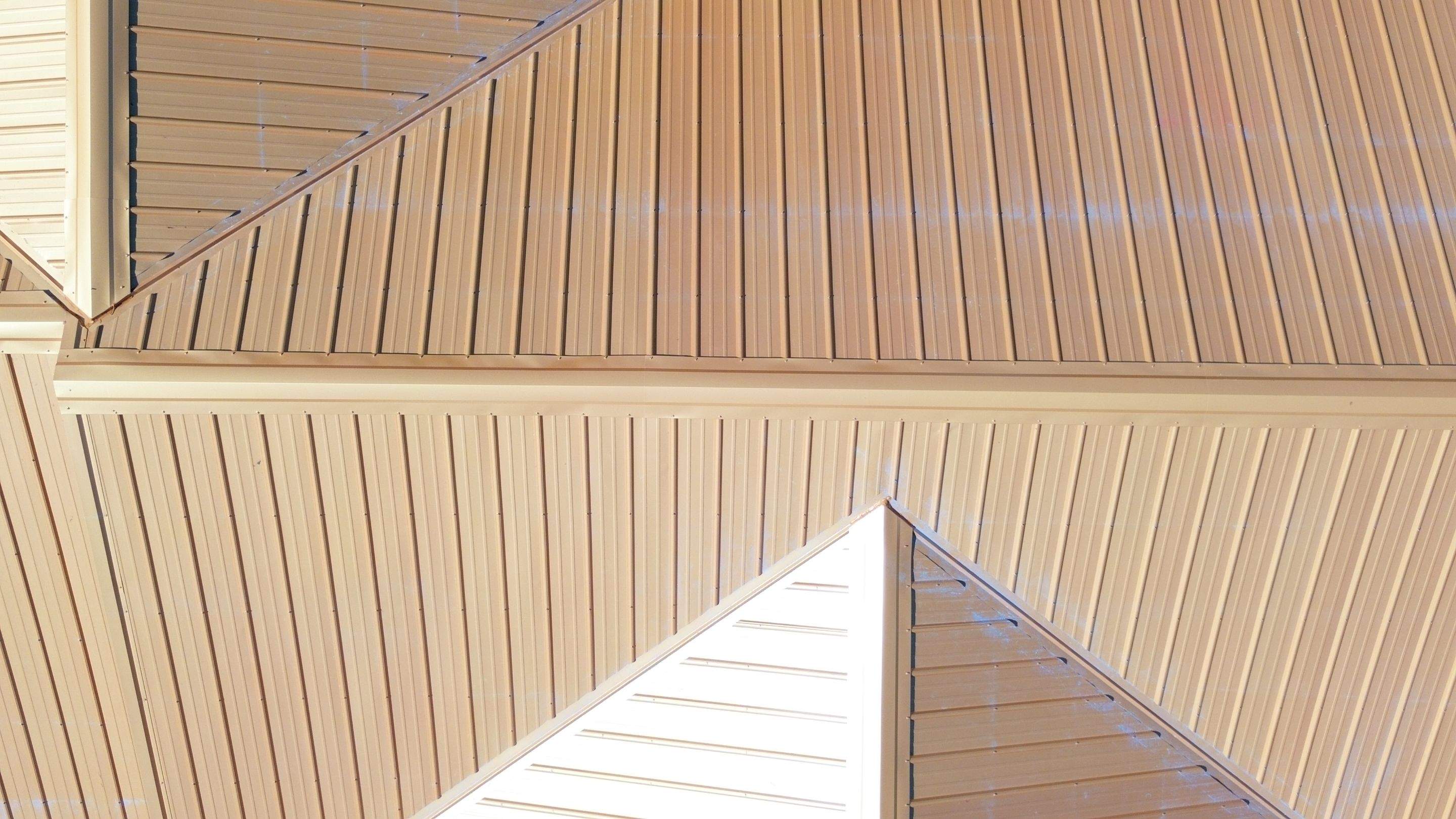 Jones Residence by Omnia Roofing
