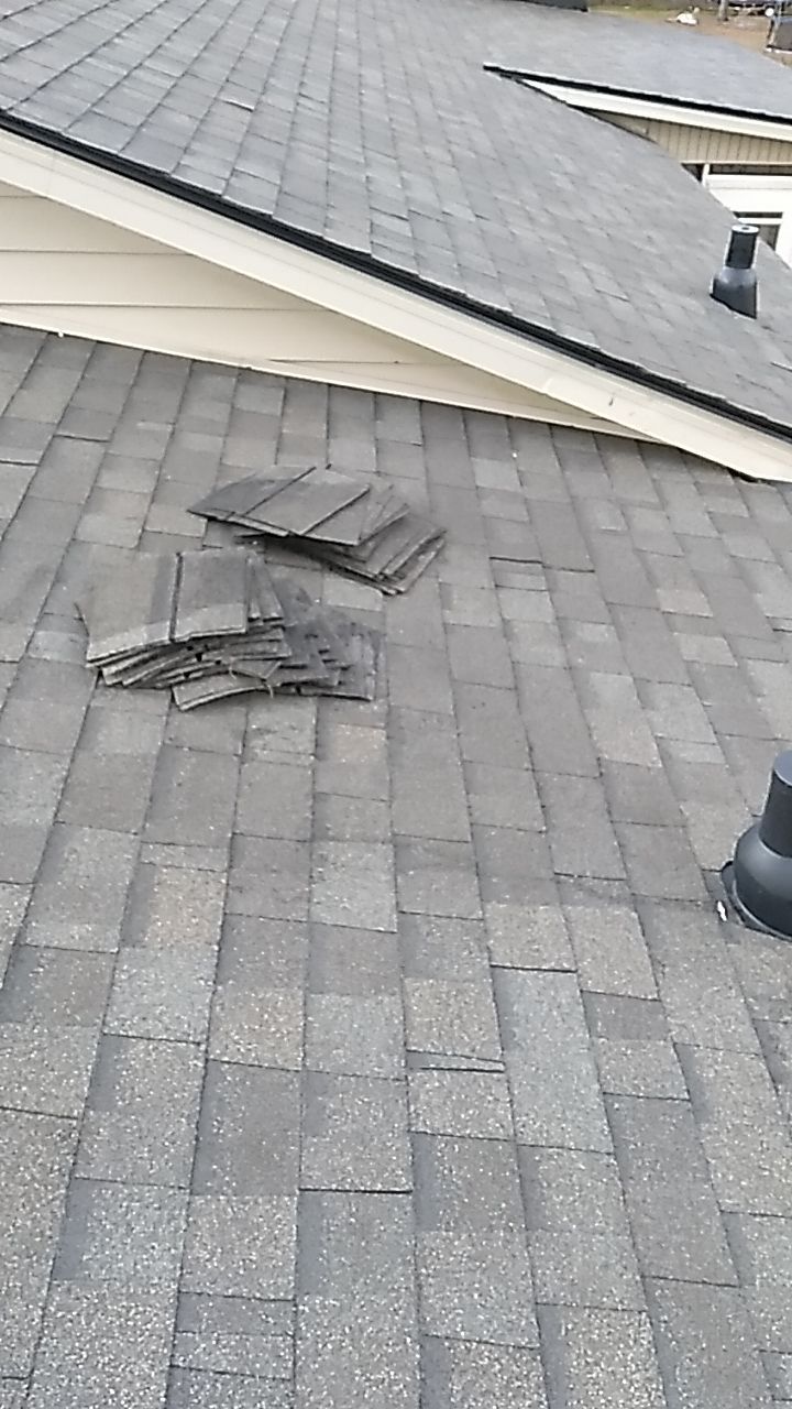 Residential Roofing Installation using Owens Corning Oakridge- Williamsburg Gray by Indigo State Roofing