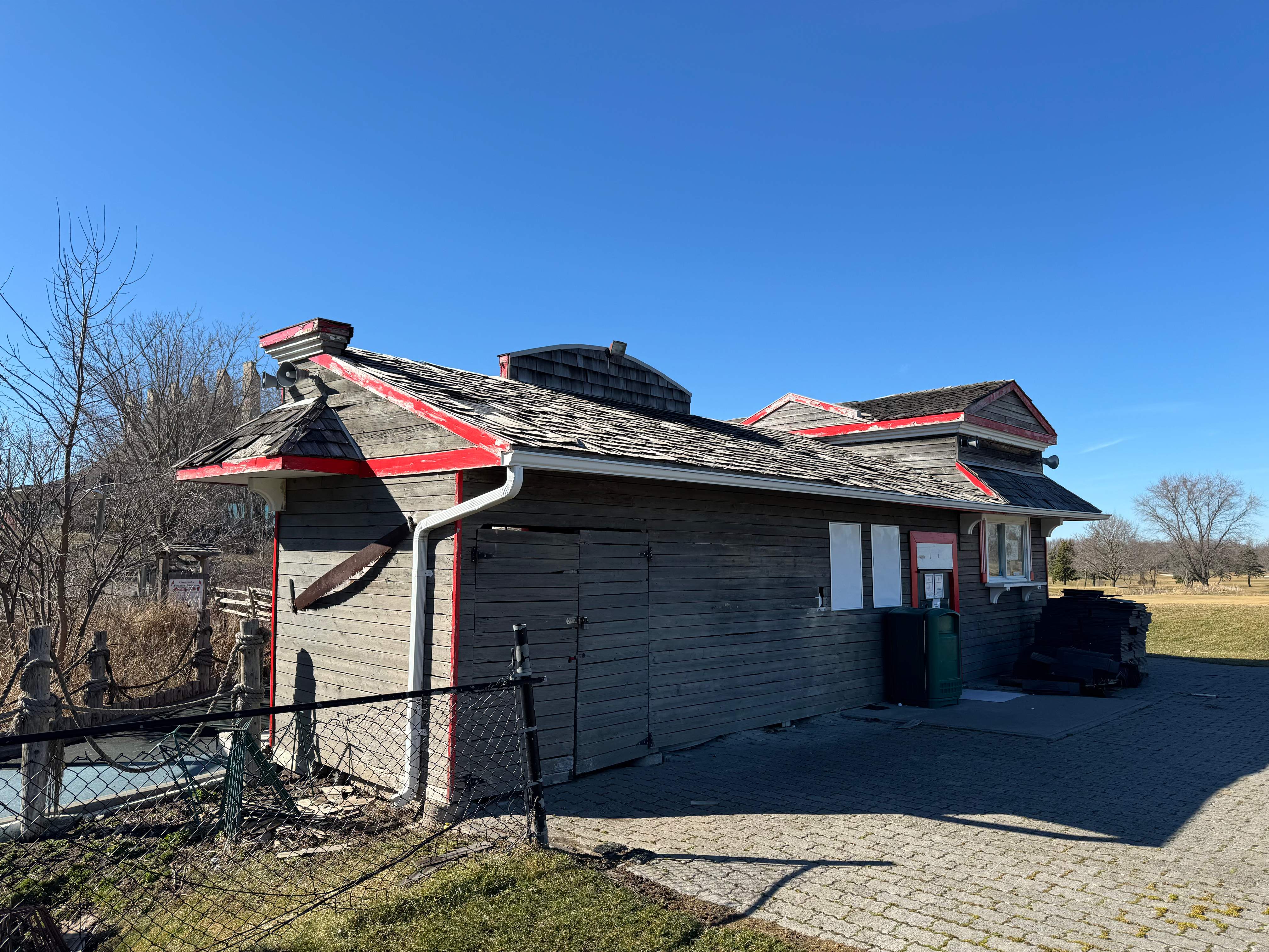 Cardinal Golf Club by Jay Carter Roofing & Sheet Metal