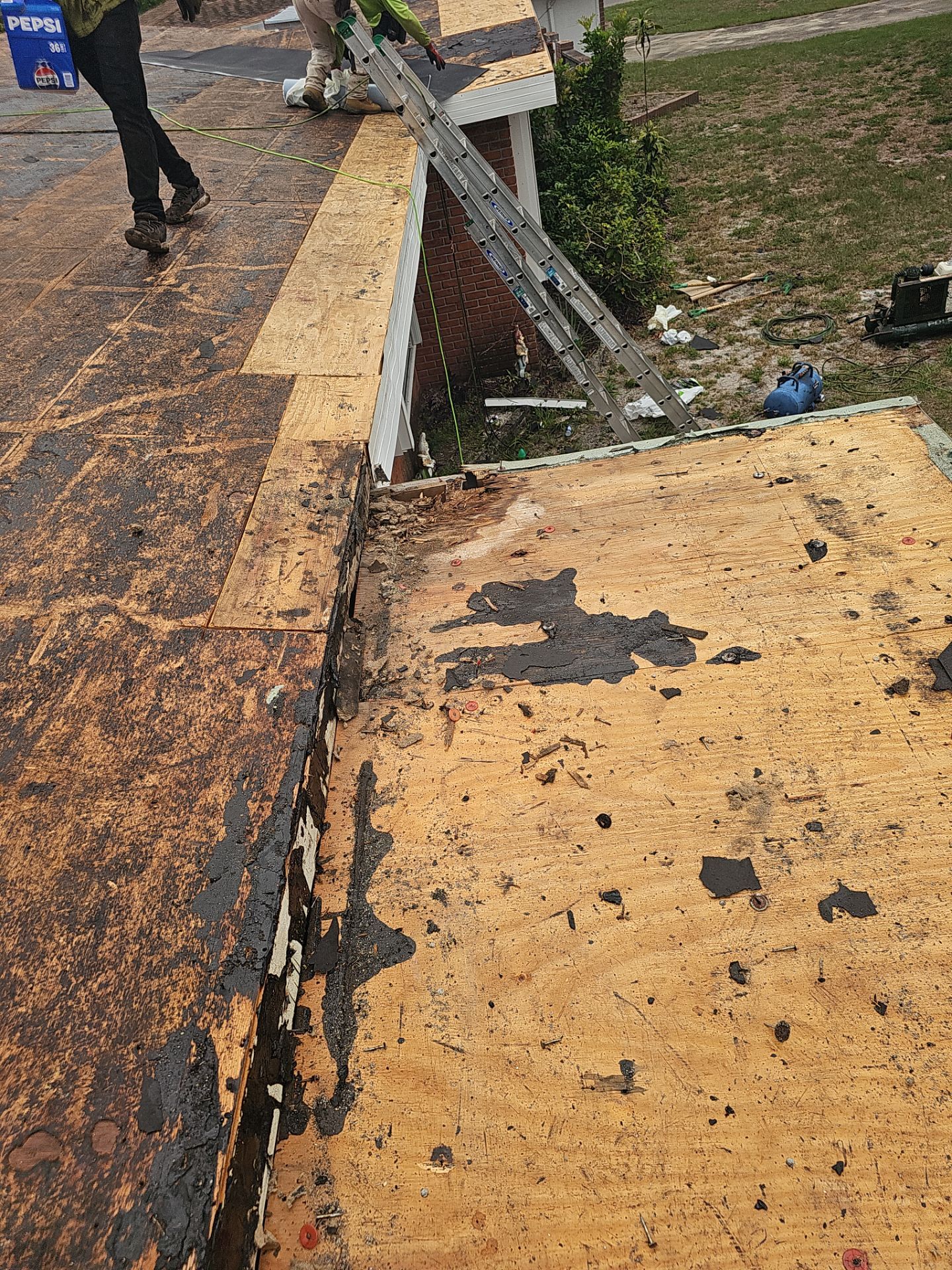 Project in St. Petersburg 33714 by Mitchell Roofing Company LLC 