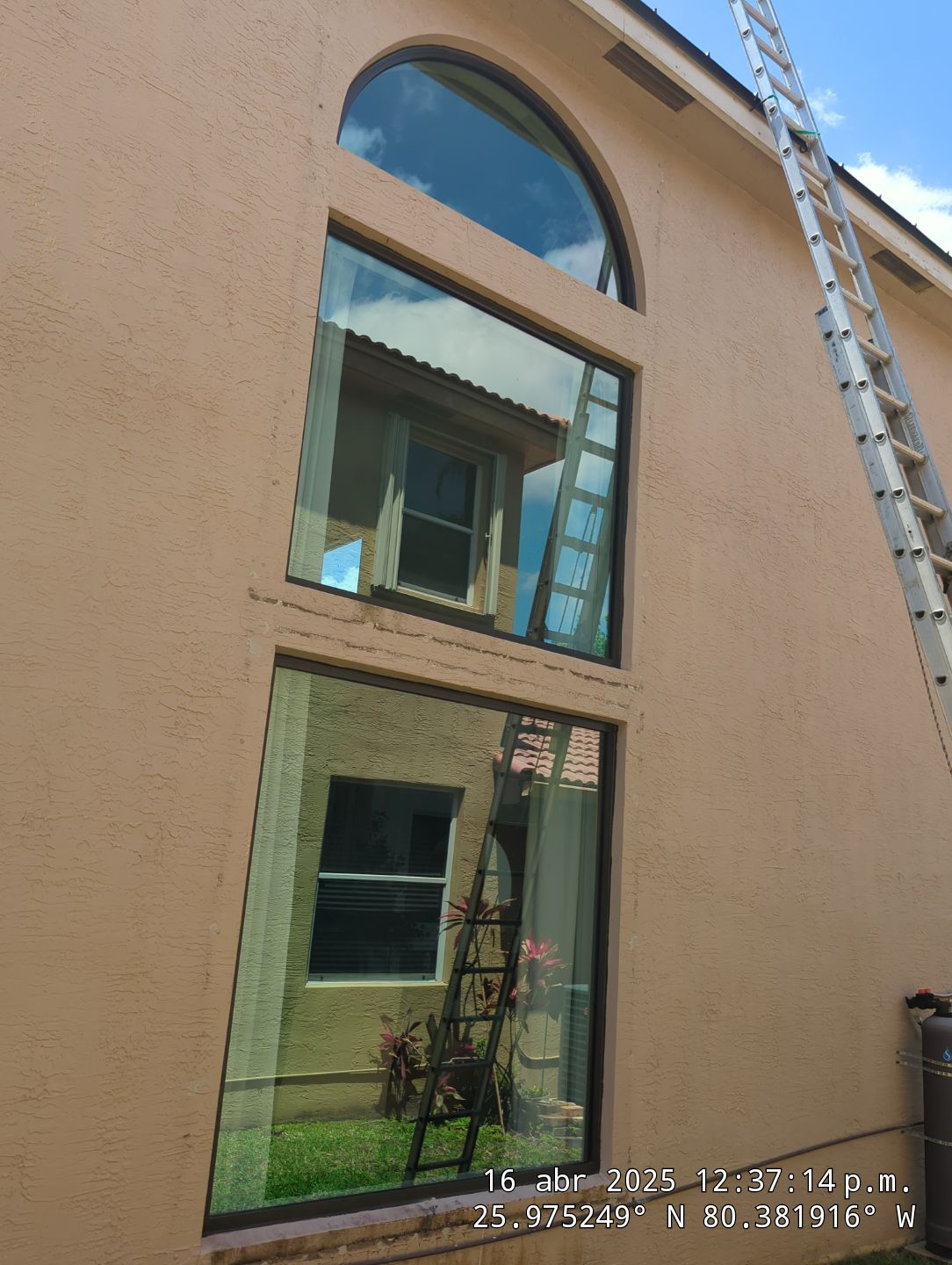 Beautiful home in Miramar replacement of windows and doors by ASP SuperHome