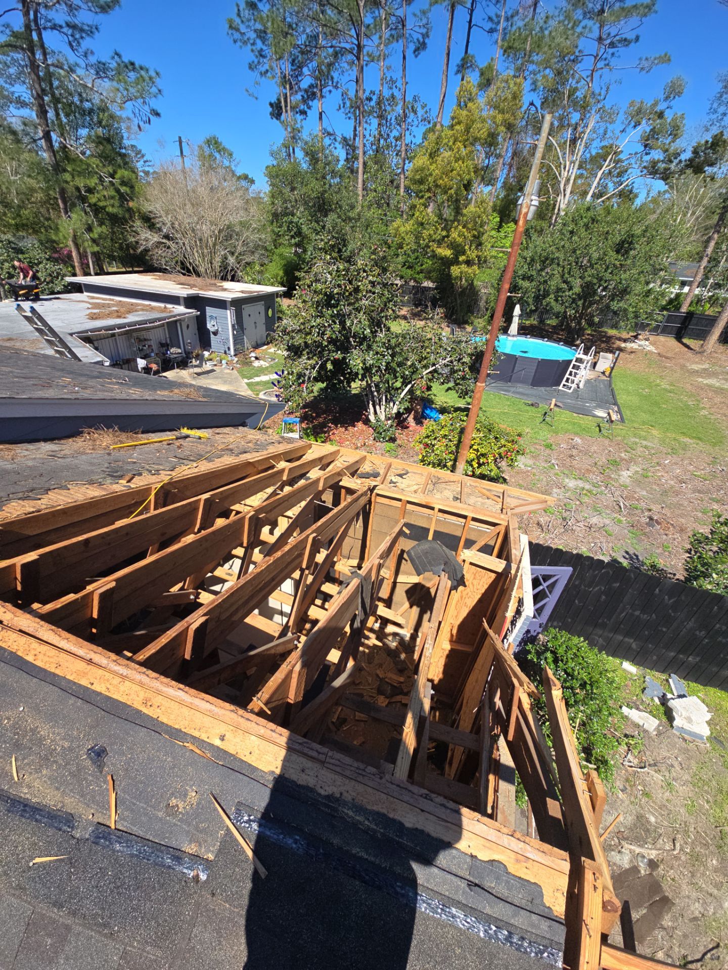 Valdosta Roofing Repair  by J & J Remodeling Of Ga LLC