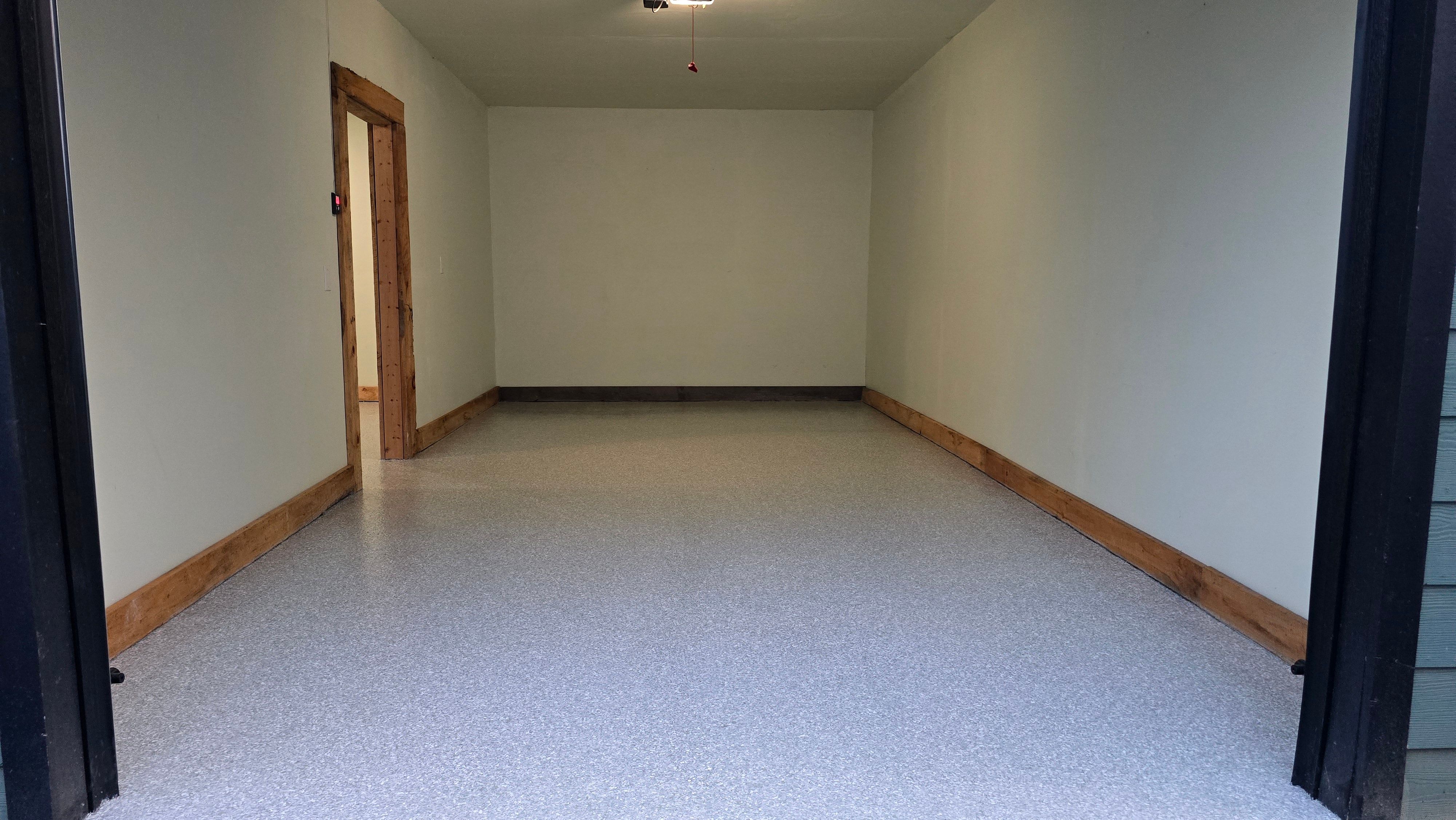 Garage Using Sea Crest by Elite Floor Solutions